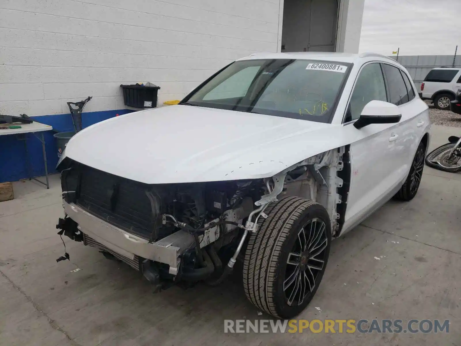 2 Photograph of a damaged car WA1ANAFYXK2111262 AUDI Q5 2019