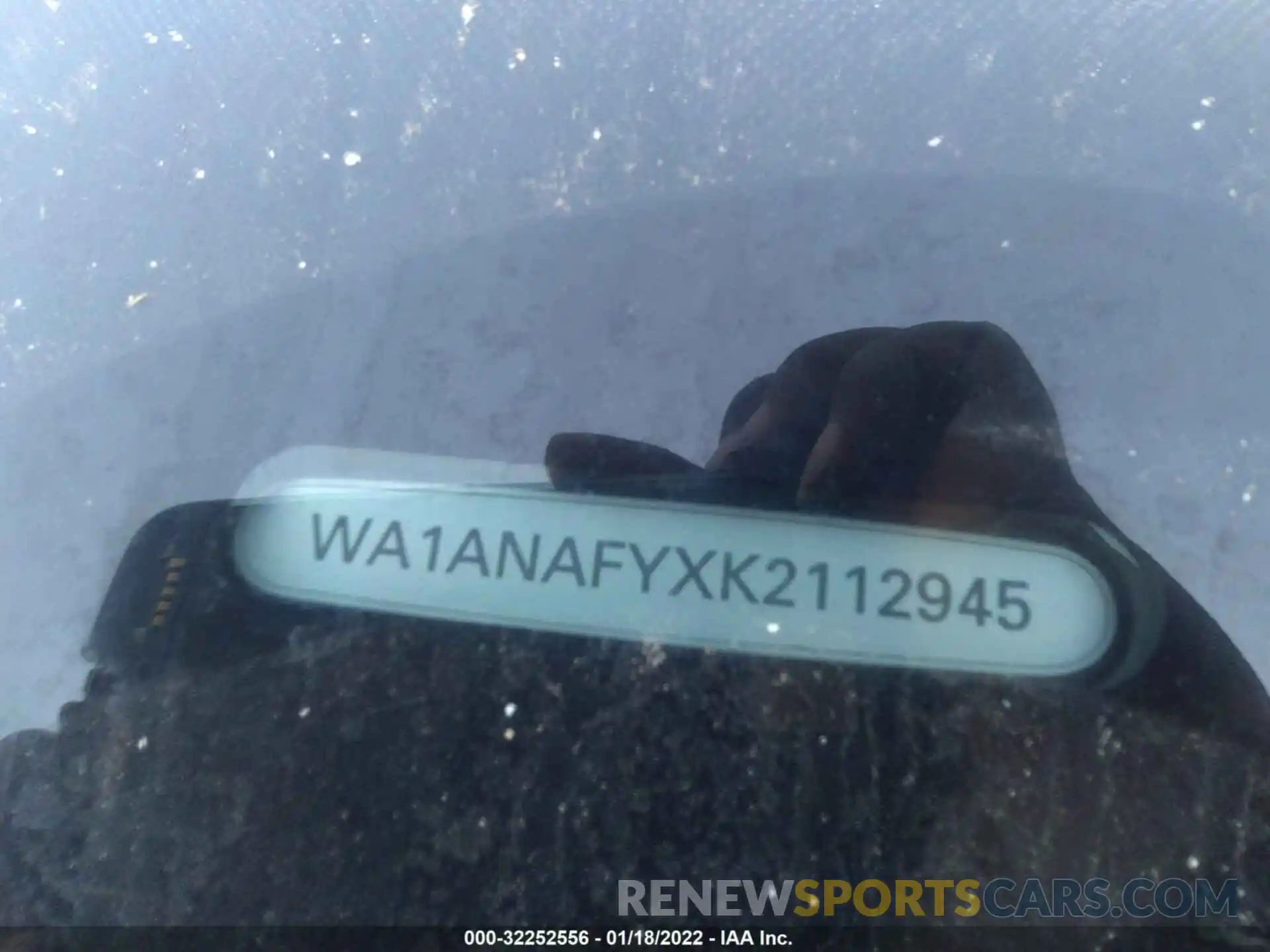 9 Photograph of a damaged car WA1ANAFYXK2112945 AUDI Q5 2019