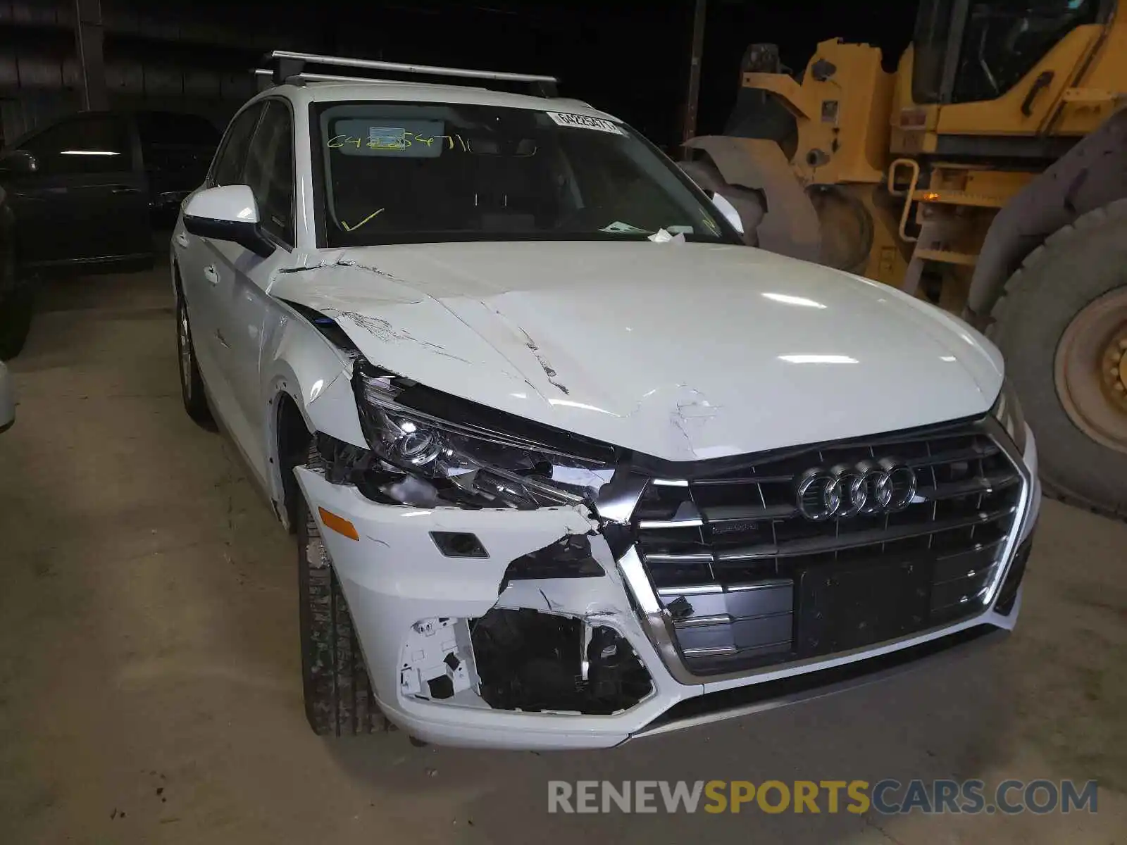 9 Photograph of a damaged car WA1ANAFYXK2117840 AUDI Q5 2019