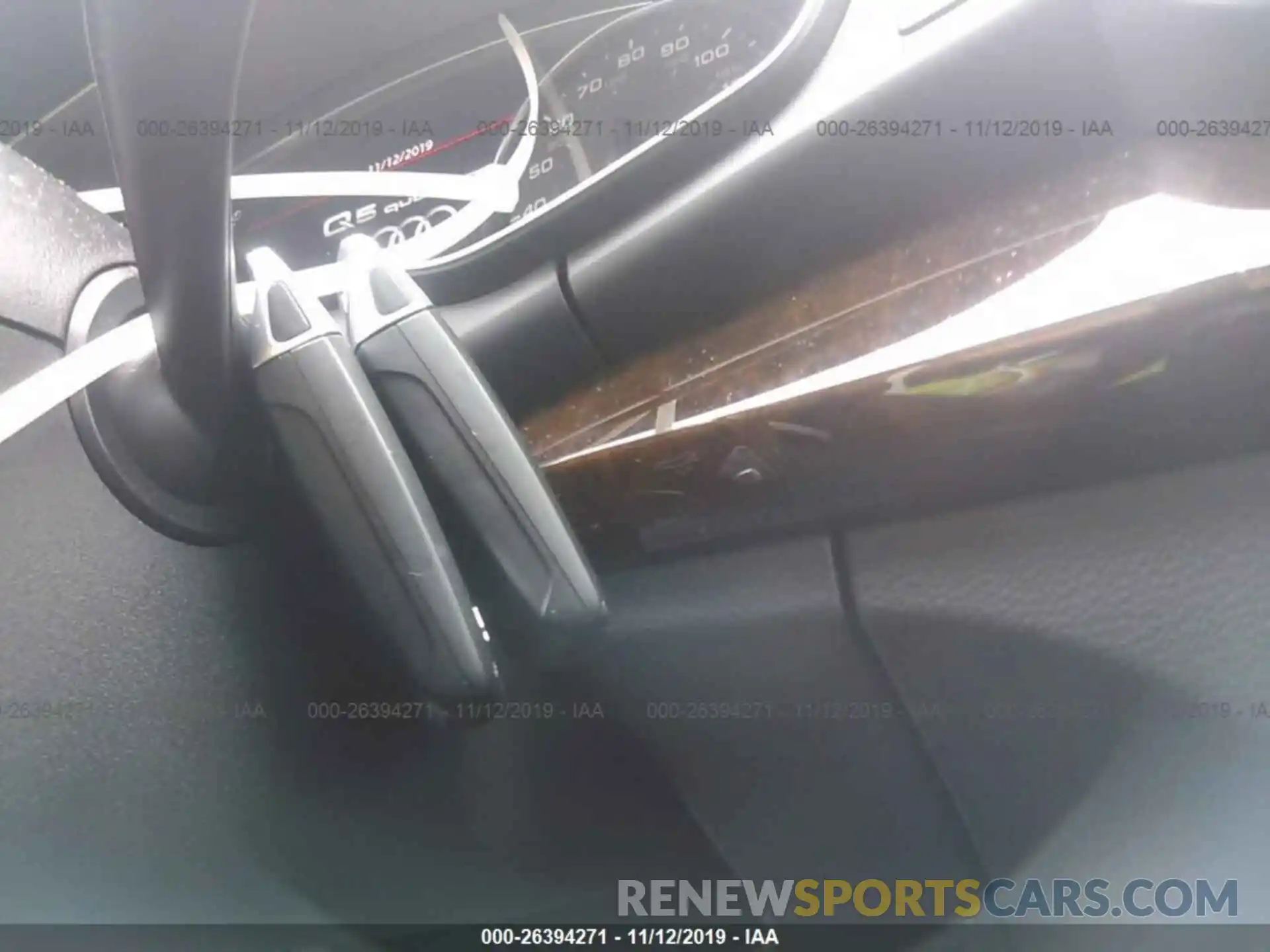 11 Photograph of a damaged car WA1ANAFYXK2124934 AUDI Q5 2019