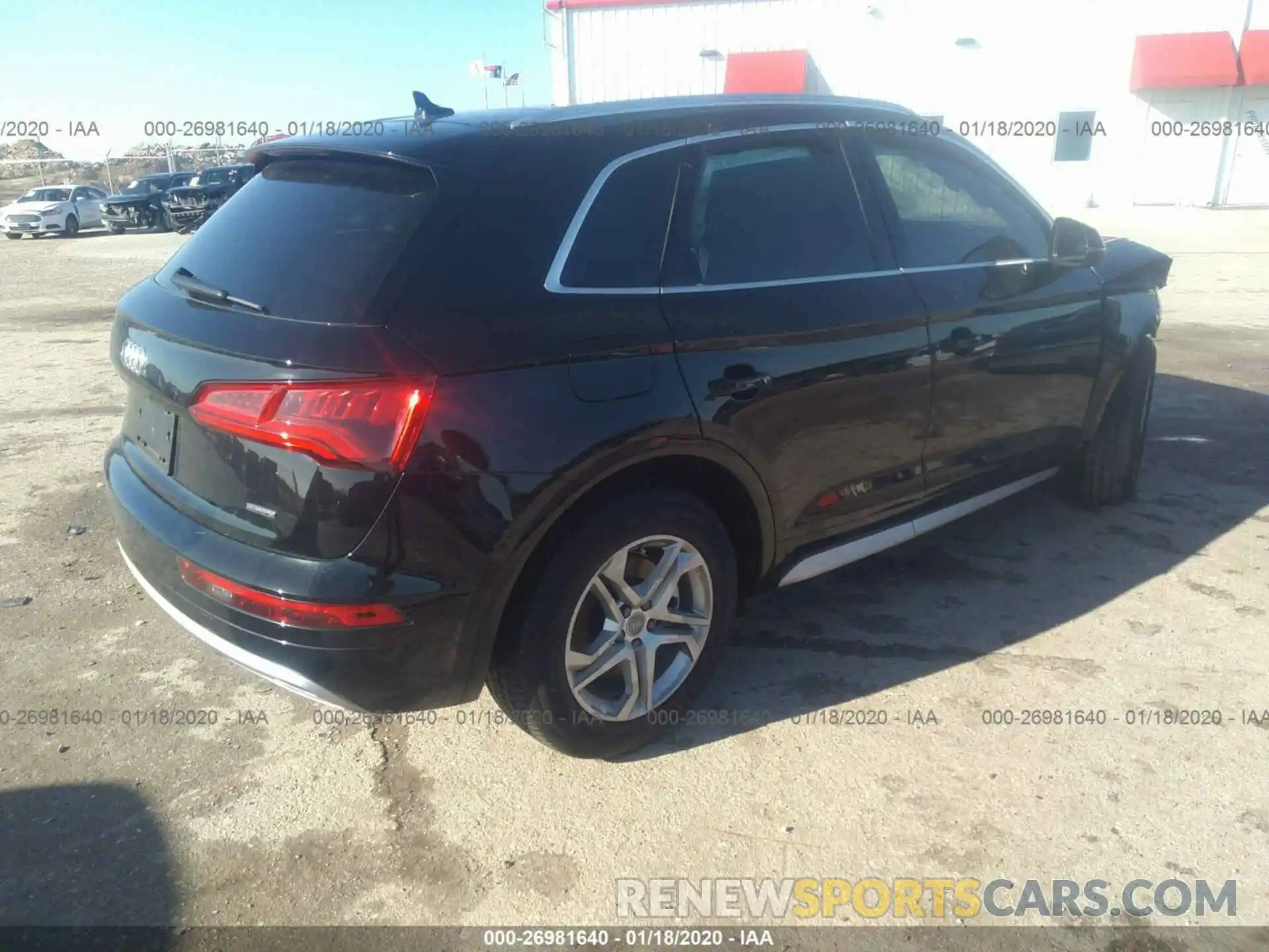 4 Фотография поврежденного автомобиля WA1ANAFYXK2137022 AUDI Q5 2019