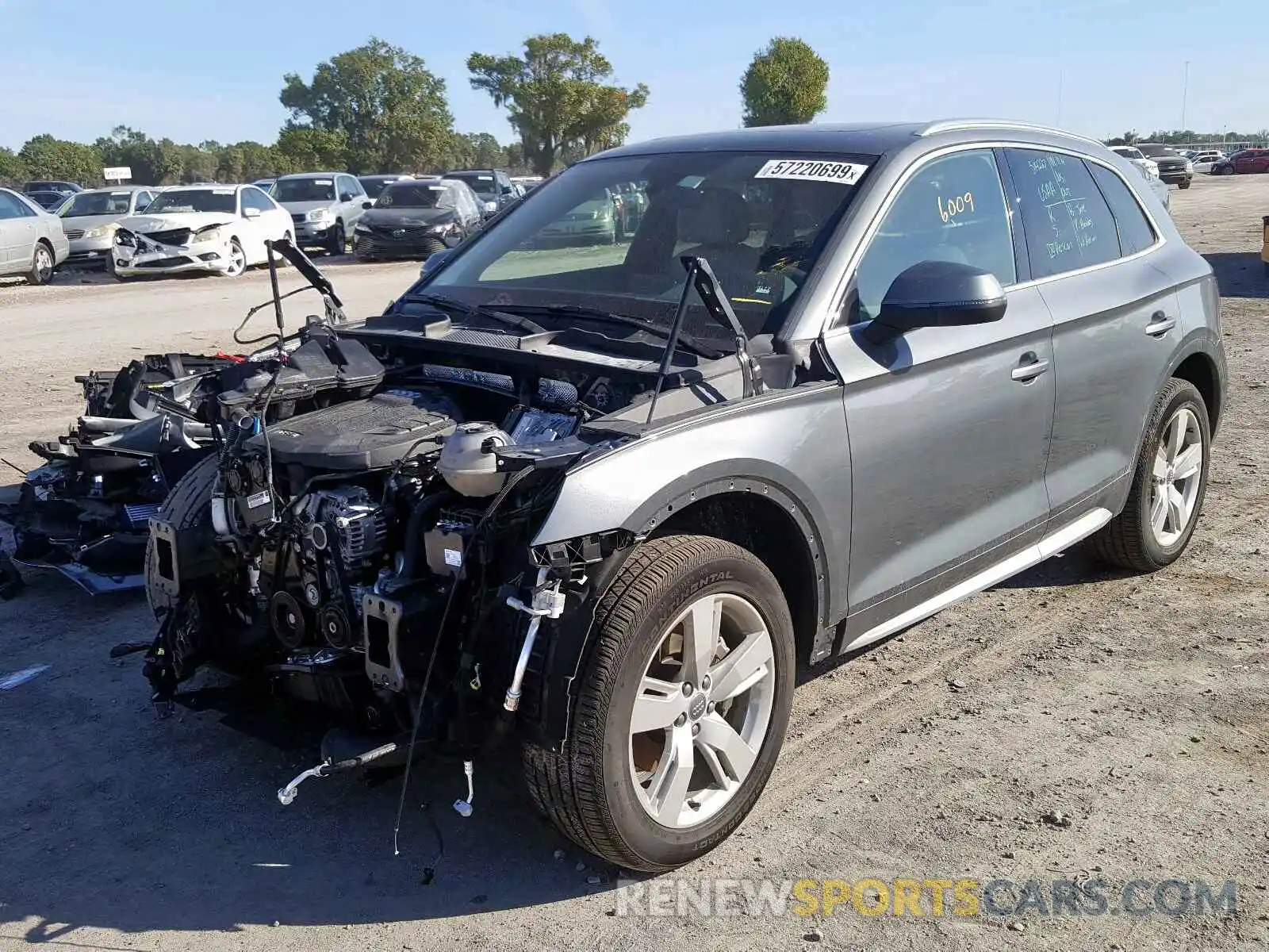 2 Фотография поврежденного автомобиля WA1ANBFY7K2083734 AUDI Q5 2019