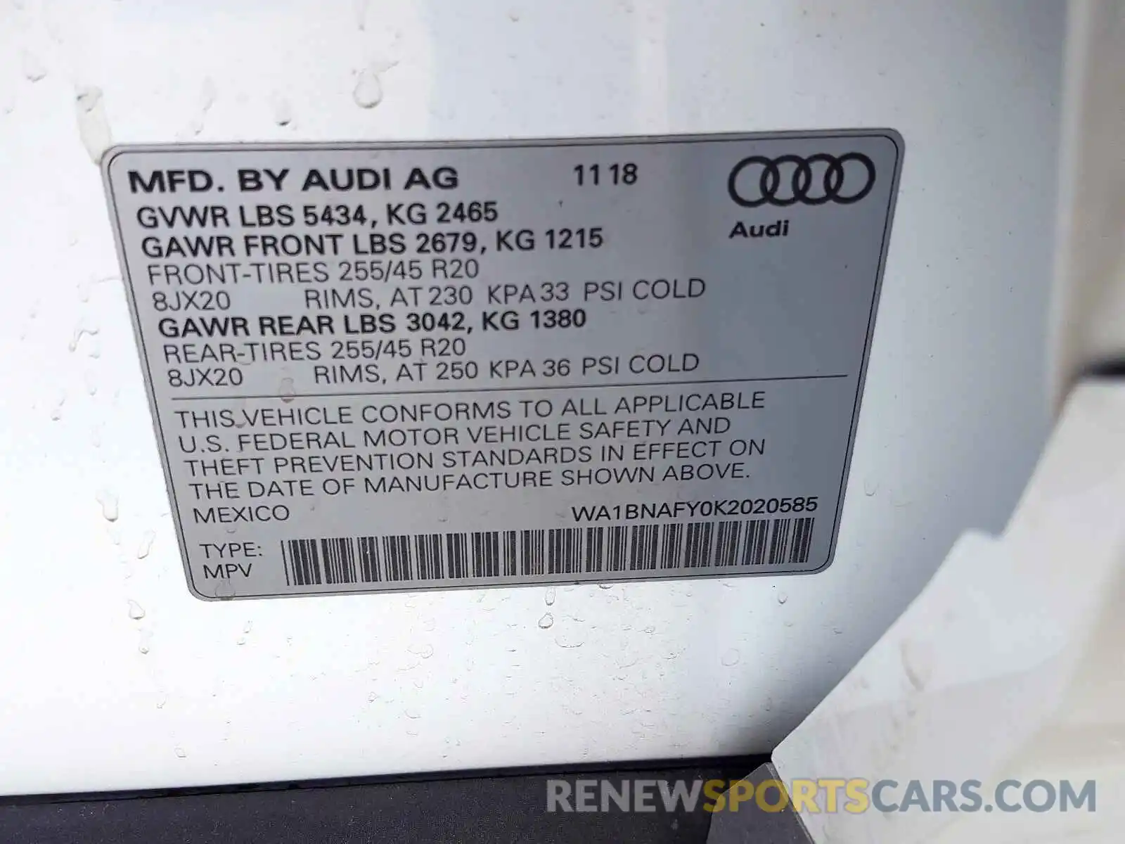 10 Photograph of a damaged car WA1BNAFY0K2020585 AUDI Q5 2019