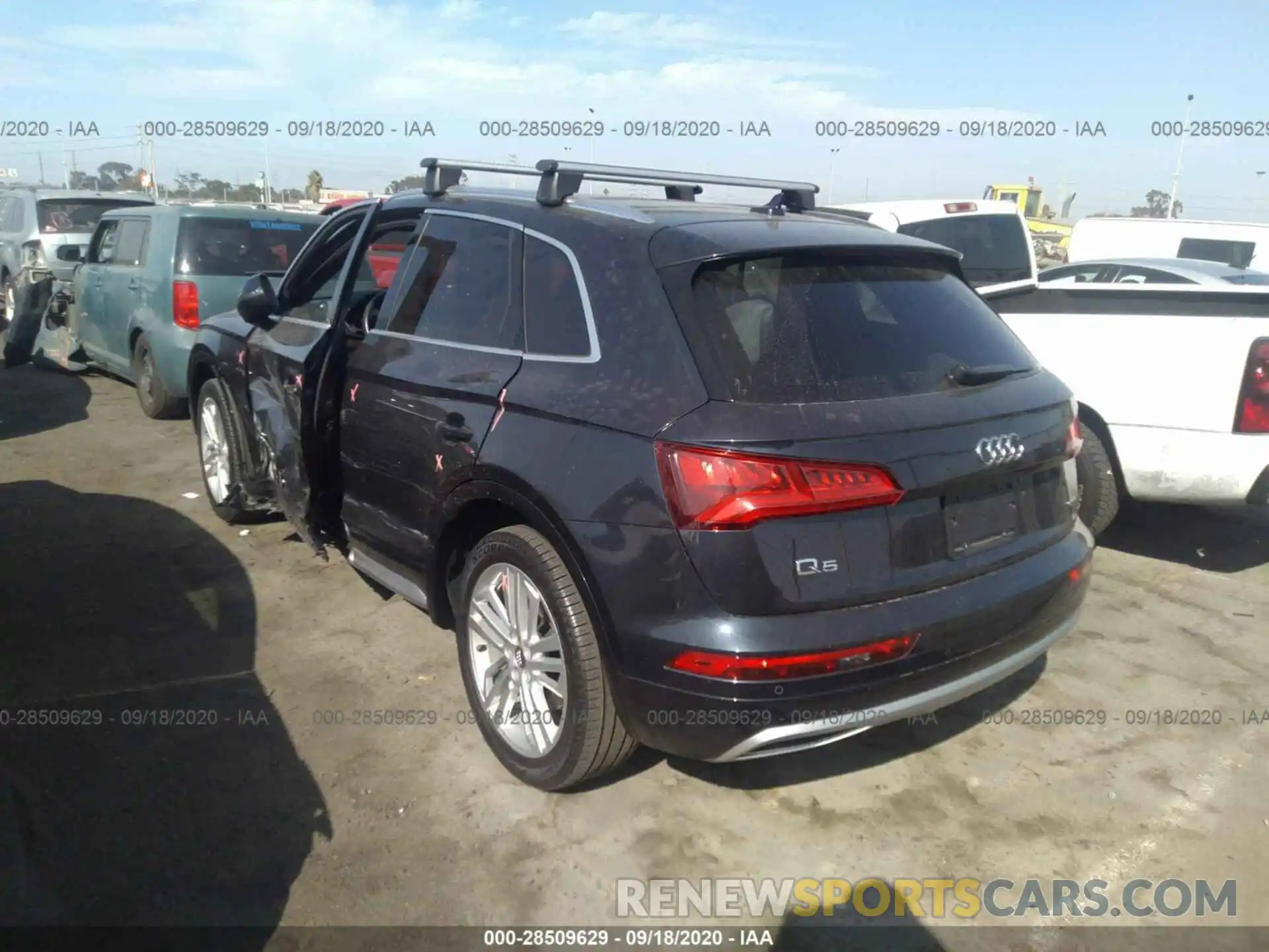 3 Фотография поврежденного автомобиля WA1BNAFY0K2031618 AUDI Q5 2019