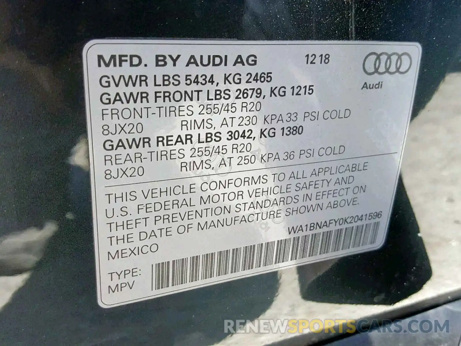 10 Photograph of a damaged car WA1BNAFY0K2041596 AUDI Q5 2019