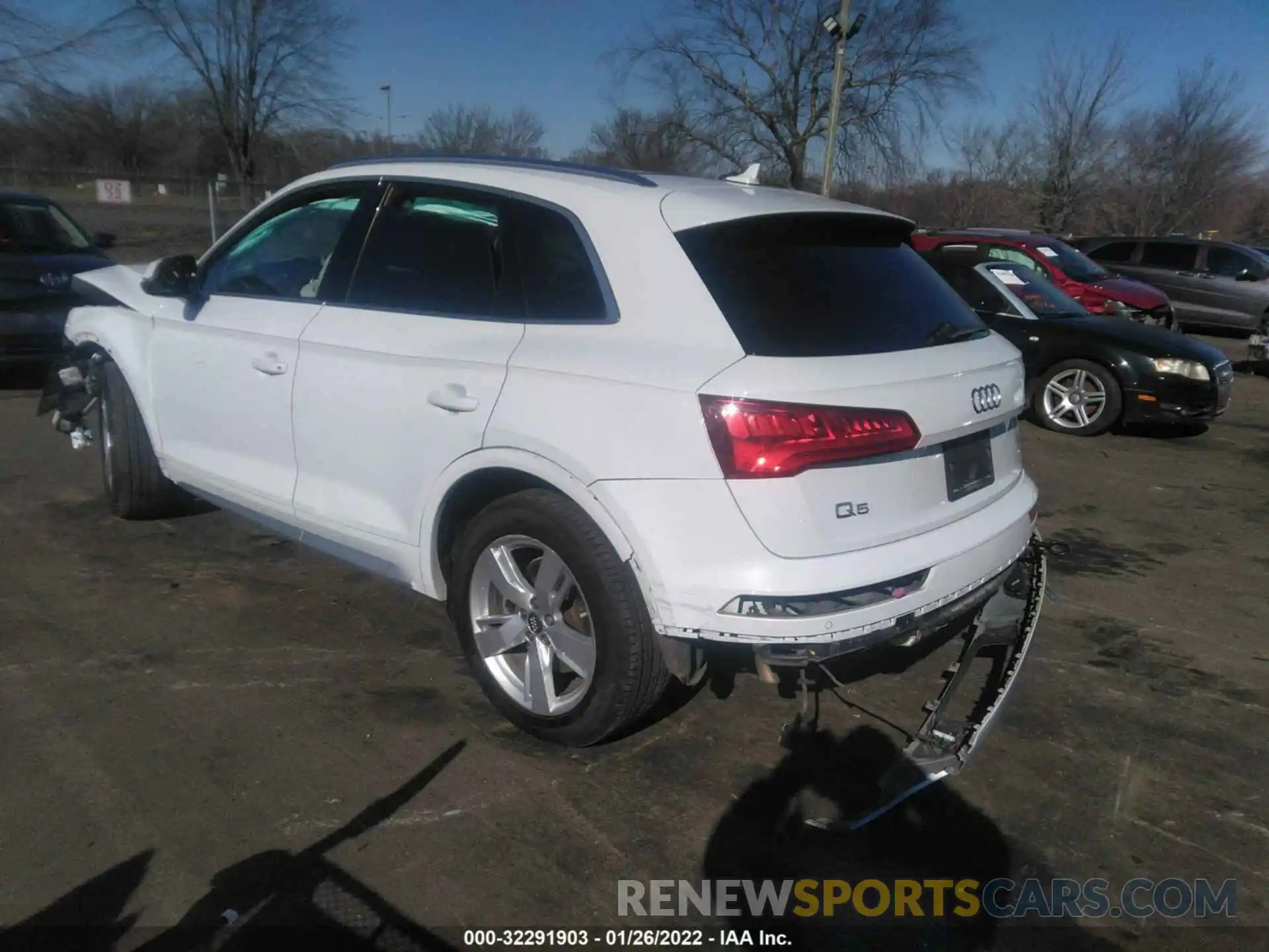 3 Фотография поврежденного автомобиля WA1BNAFY0K2042683 AUDI Q5 2019