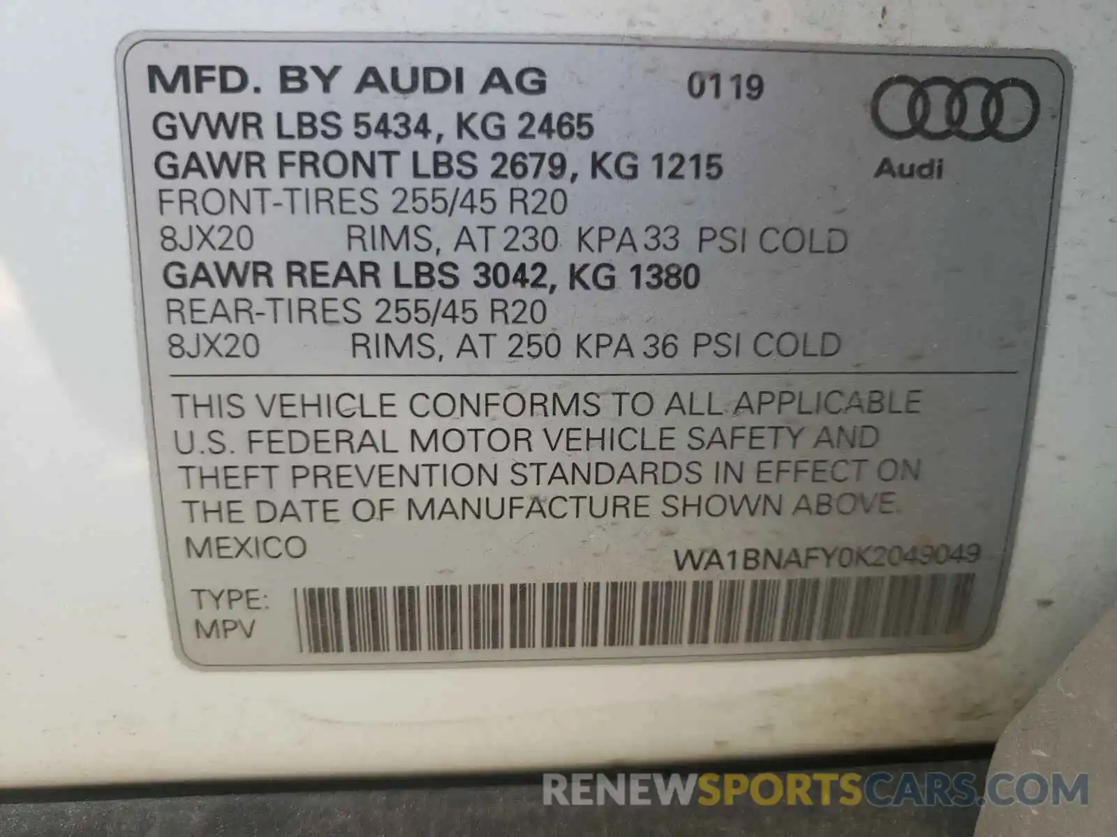 10 Photograph of a damaged car WA1BNAFY0K2049049 AUDI Q5 2019