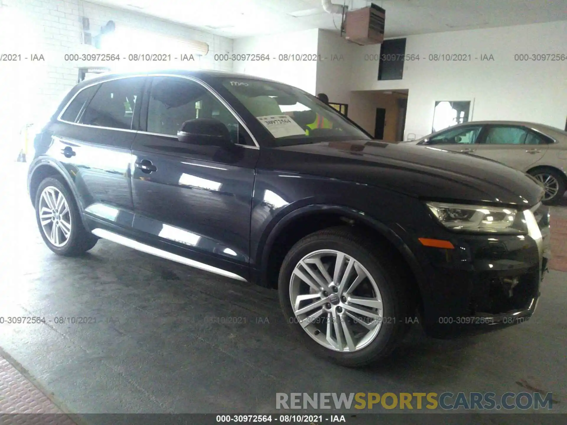 1 Фотография поврежденного автомобиля WA1BNAFY0K2051819 AUDI Q5 2019