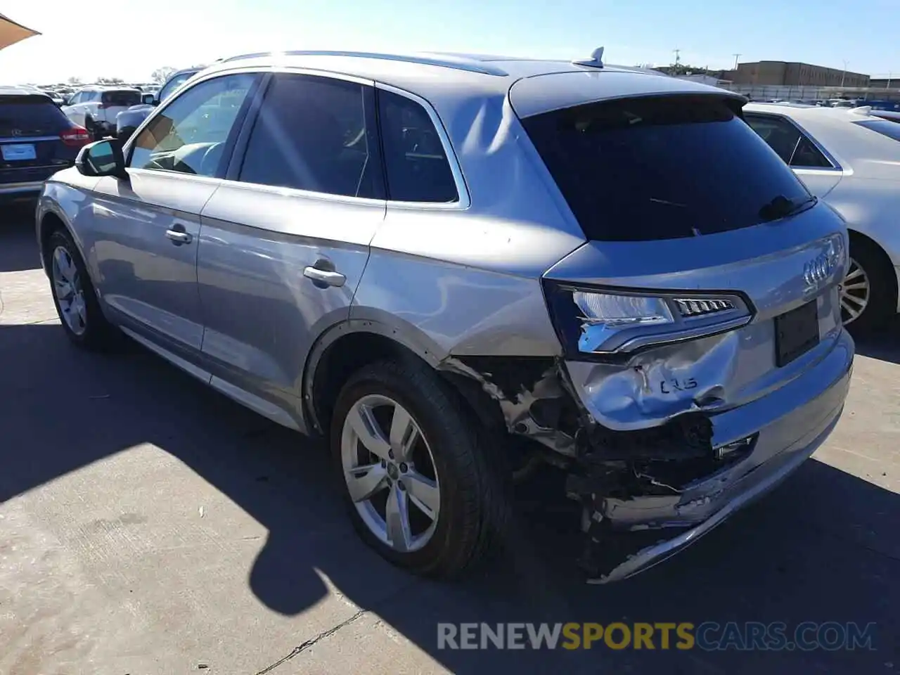 3 Photograph of a damaged car WA1BNAFY0K2053697 AUDI Q5 2019