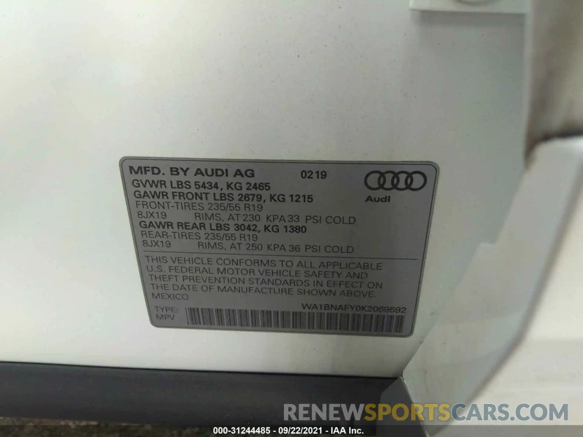 9 Фотография поврежденного автомобиля WA1BNAFY0K2069592 AUDI Q5 2019