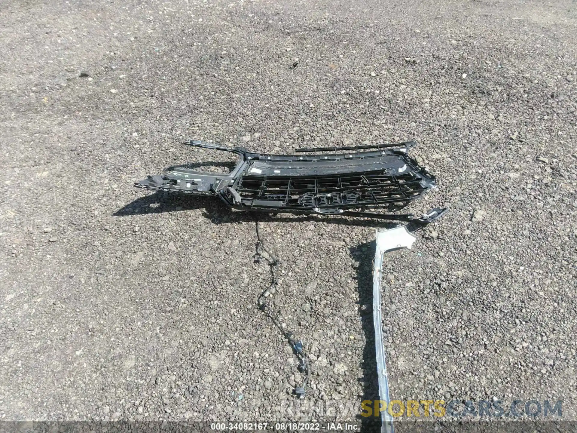 12 Photograph of a damaged car WA1BNAFY0K2071312 AUDI Q5 2019