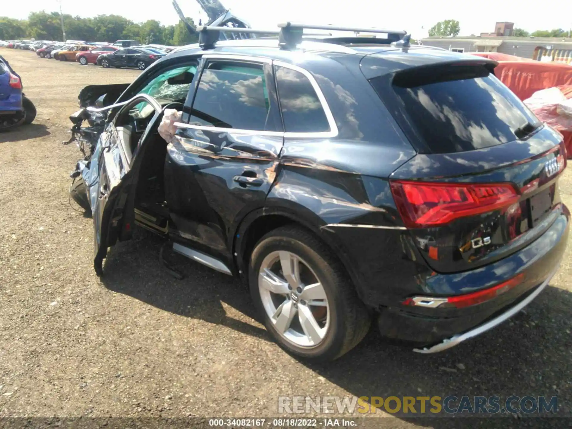 3 Photograph of a damaged car WA1BNAFY0K2071312 AUDI Q5 2019