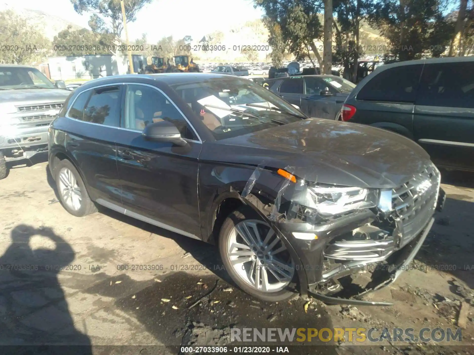 1 Photograph of a damaged car WA1BNAFY0K2087008 AUDI Q5 2019