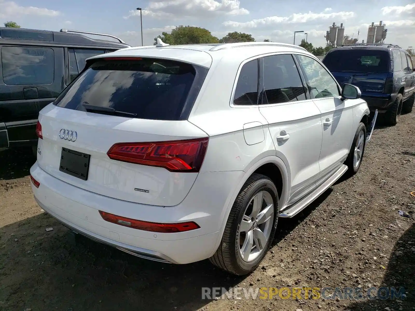 4 Фотография поврежденного автомобиля WA1BNAFY0K2093374 AUDI Q5 2019