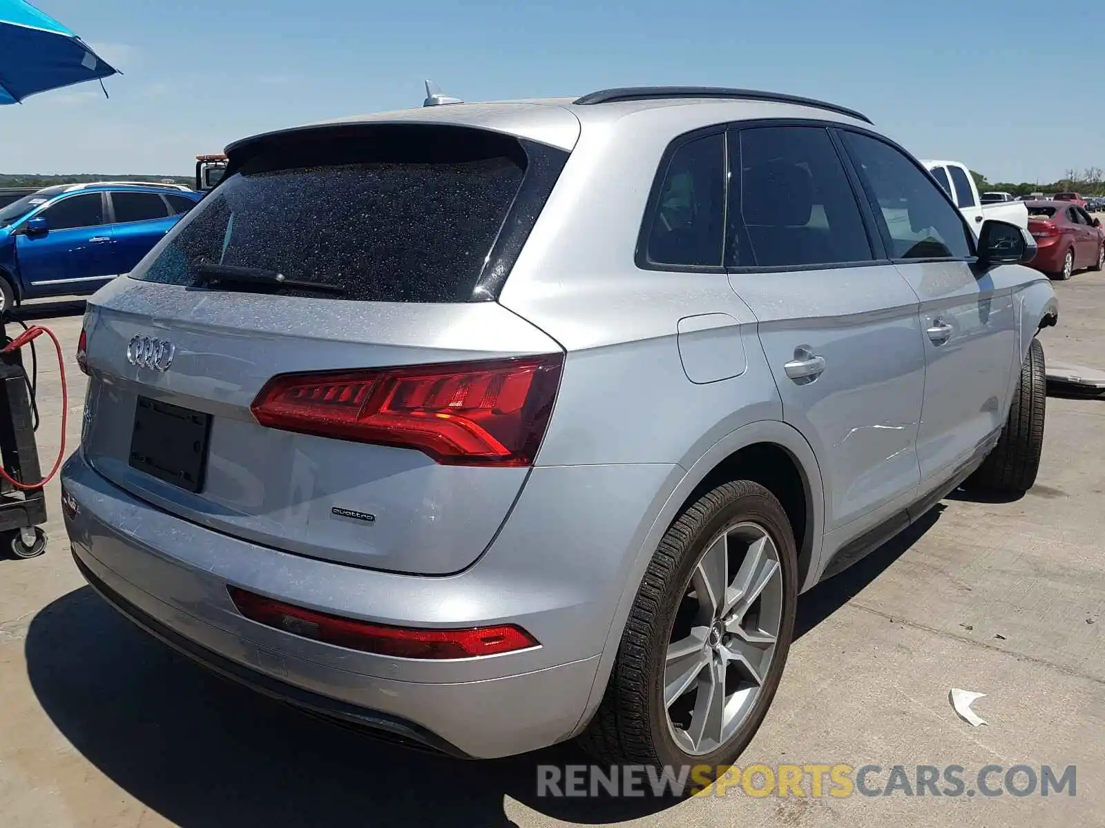 4 Фотография поврежденного автомобиля WA1BNAFY0K2095416 AUDI Q5 2019