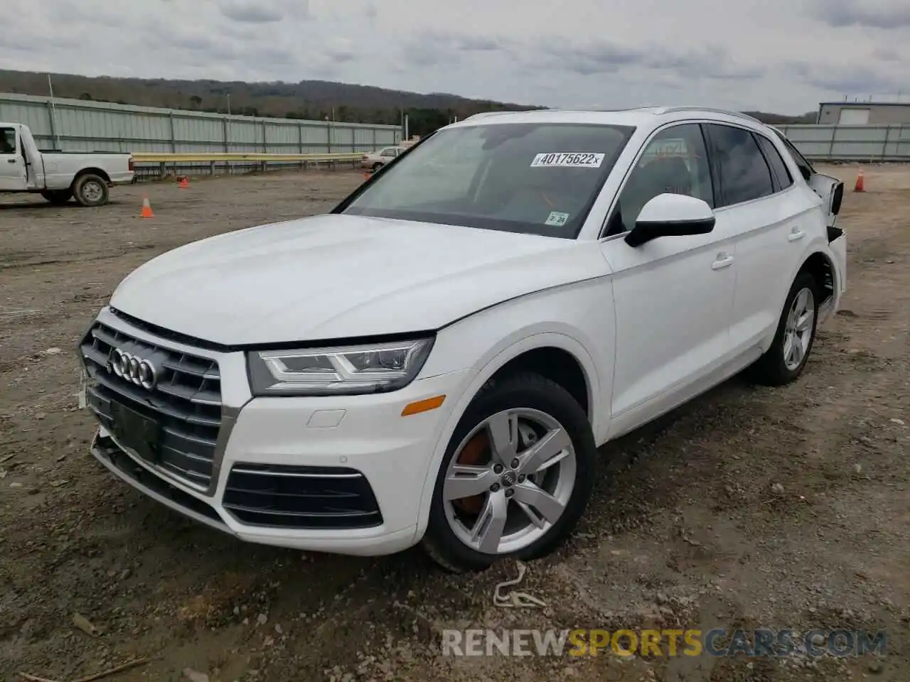 2 Фотография поврежденного автомобиля WA1BNAFY0K2098039 AUDI Q5 2019