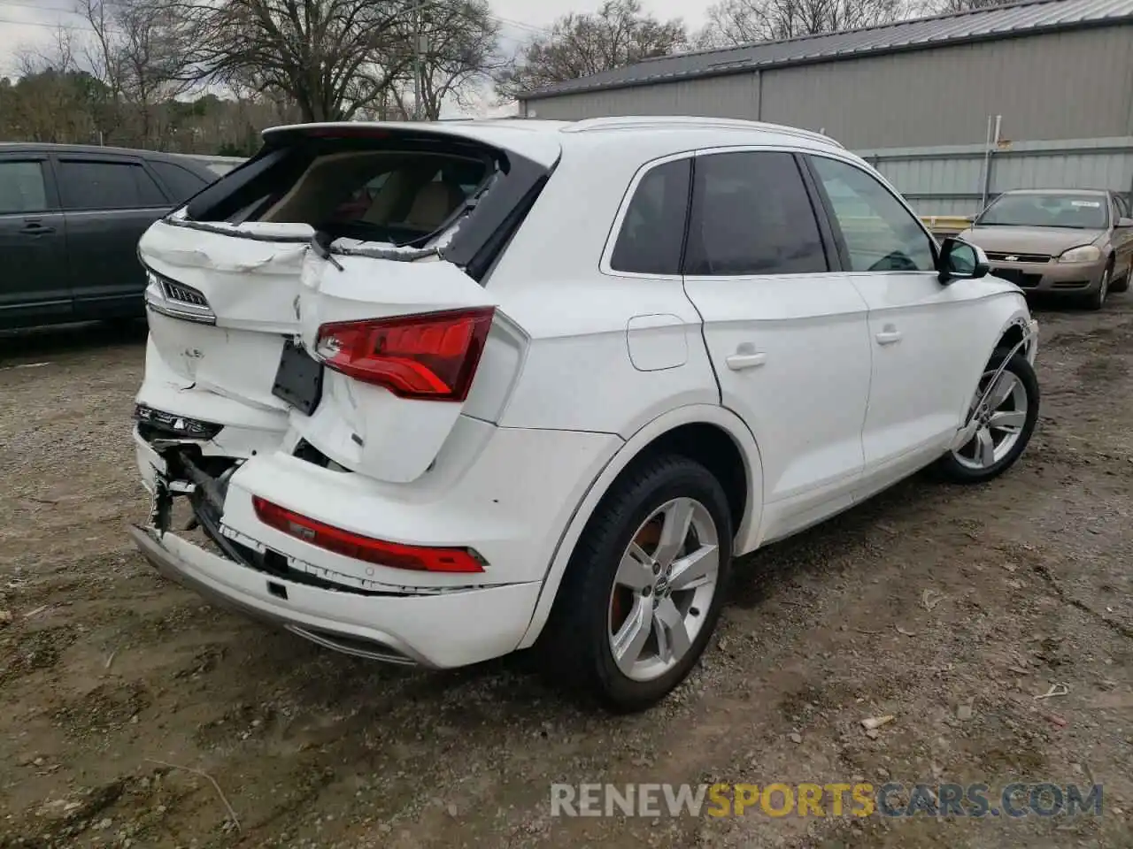 4 Фотография поврежденного автомобиля WA1BNAFY0K2098039 AUDI Q5 2019