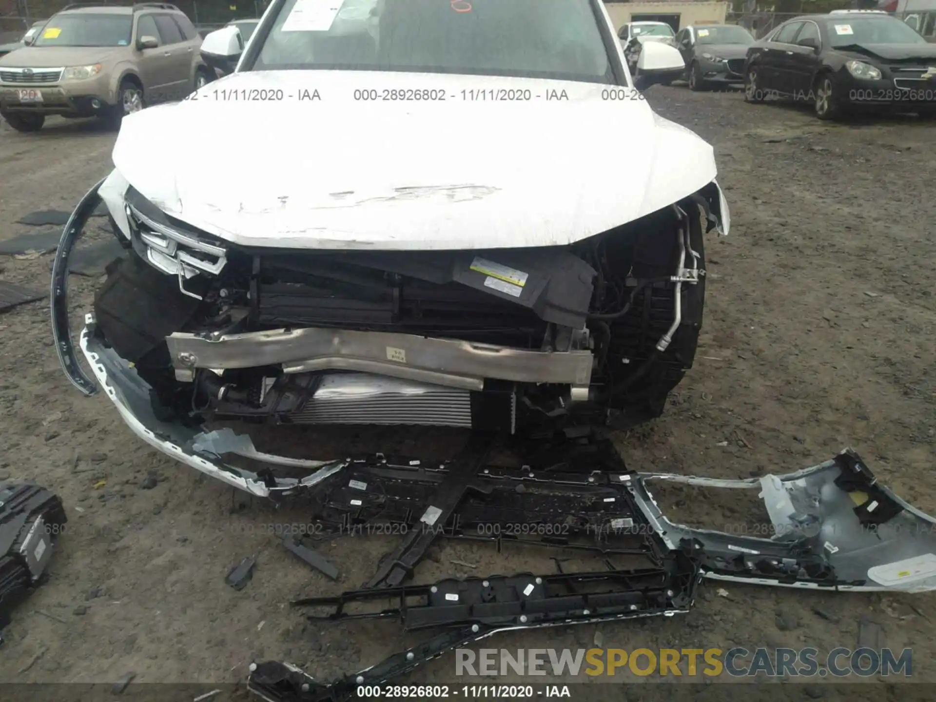 6 Фотография поврежденного автомобиля WA1BNAFY0K2099630 AUDI Q5 2019