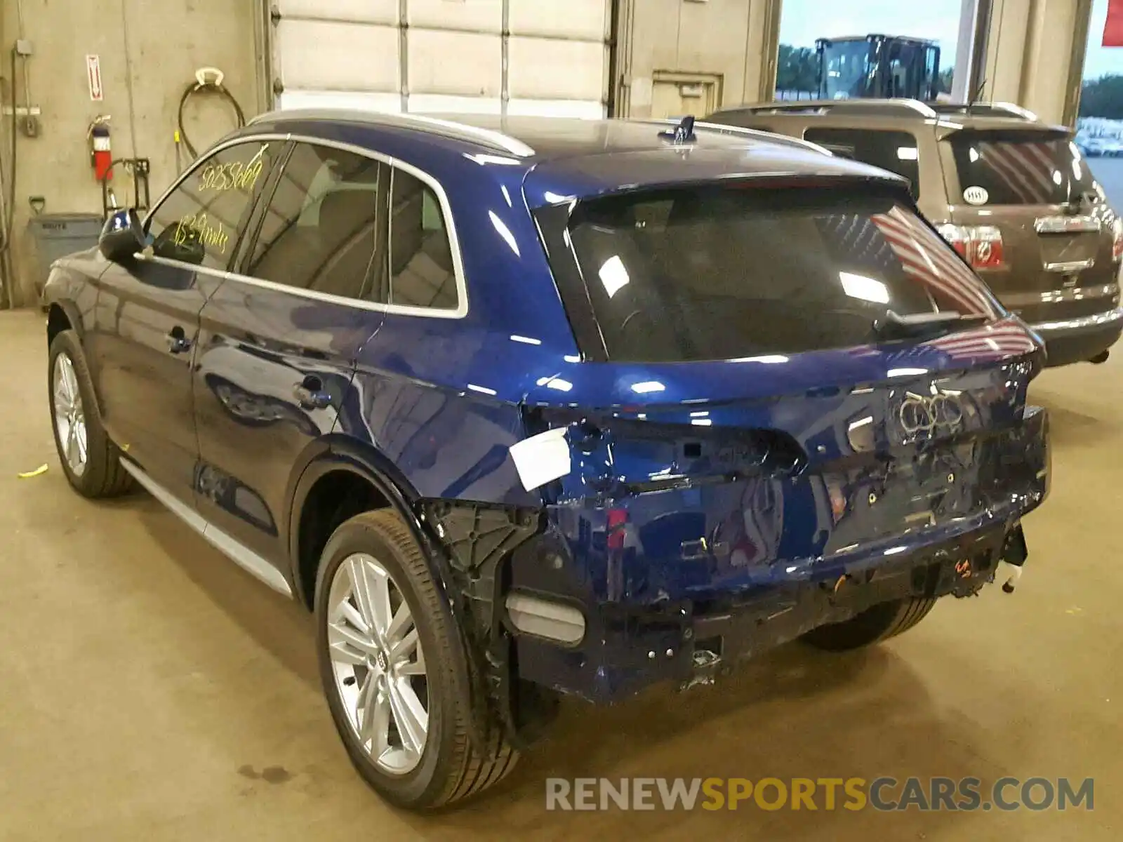 3 Photograph of a damaged car WA1BNAFY0K2117351 AUDI Q5 2019