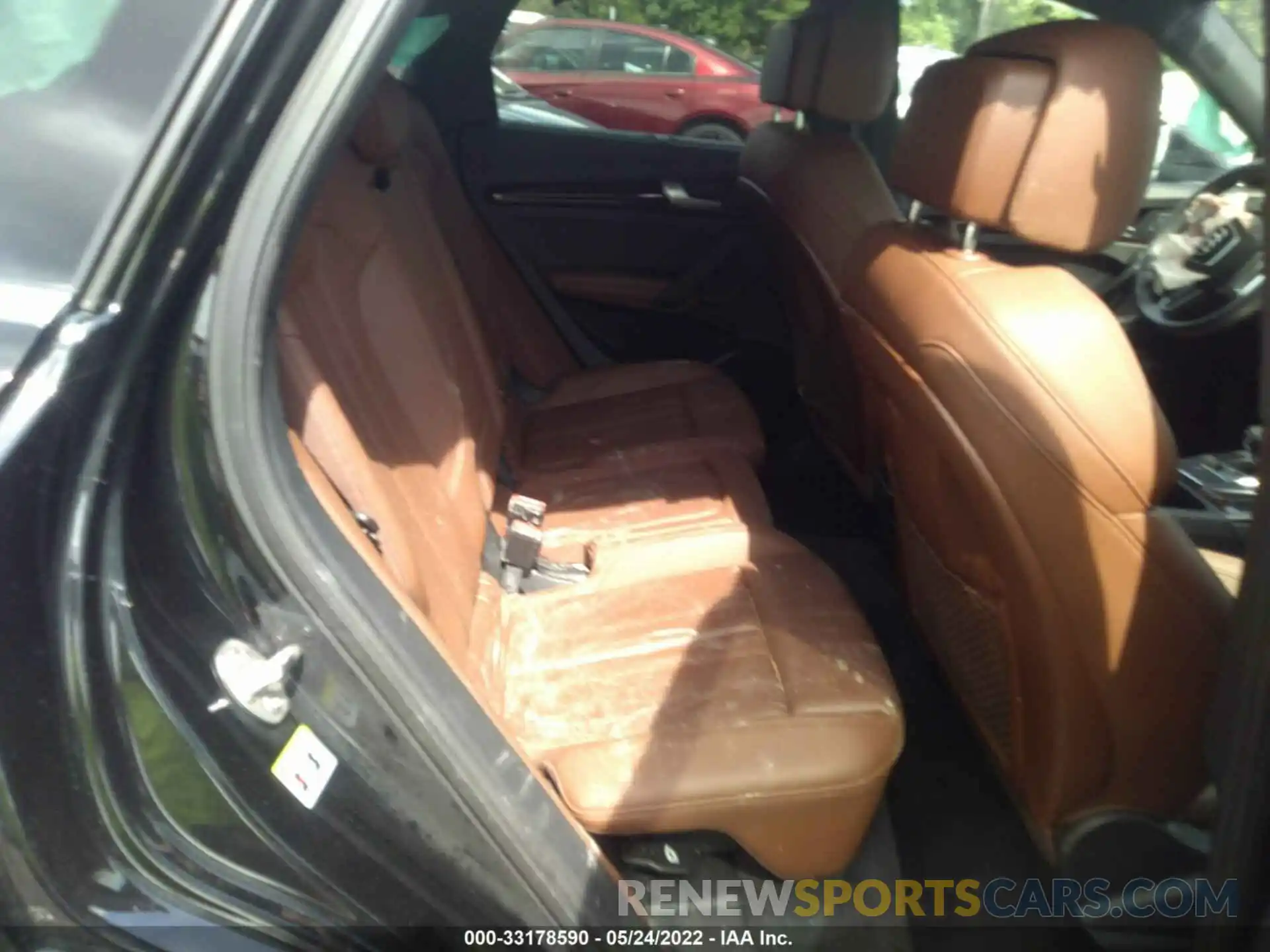 8 Photograph of a damaged car WA1BNAFY0K2121898 AUDI Q5 2019