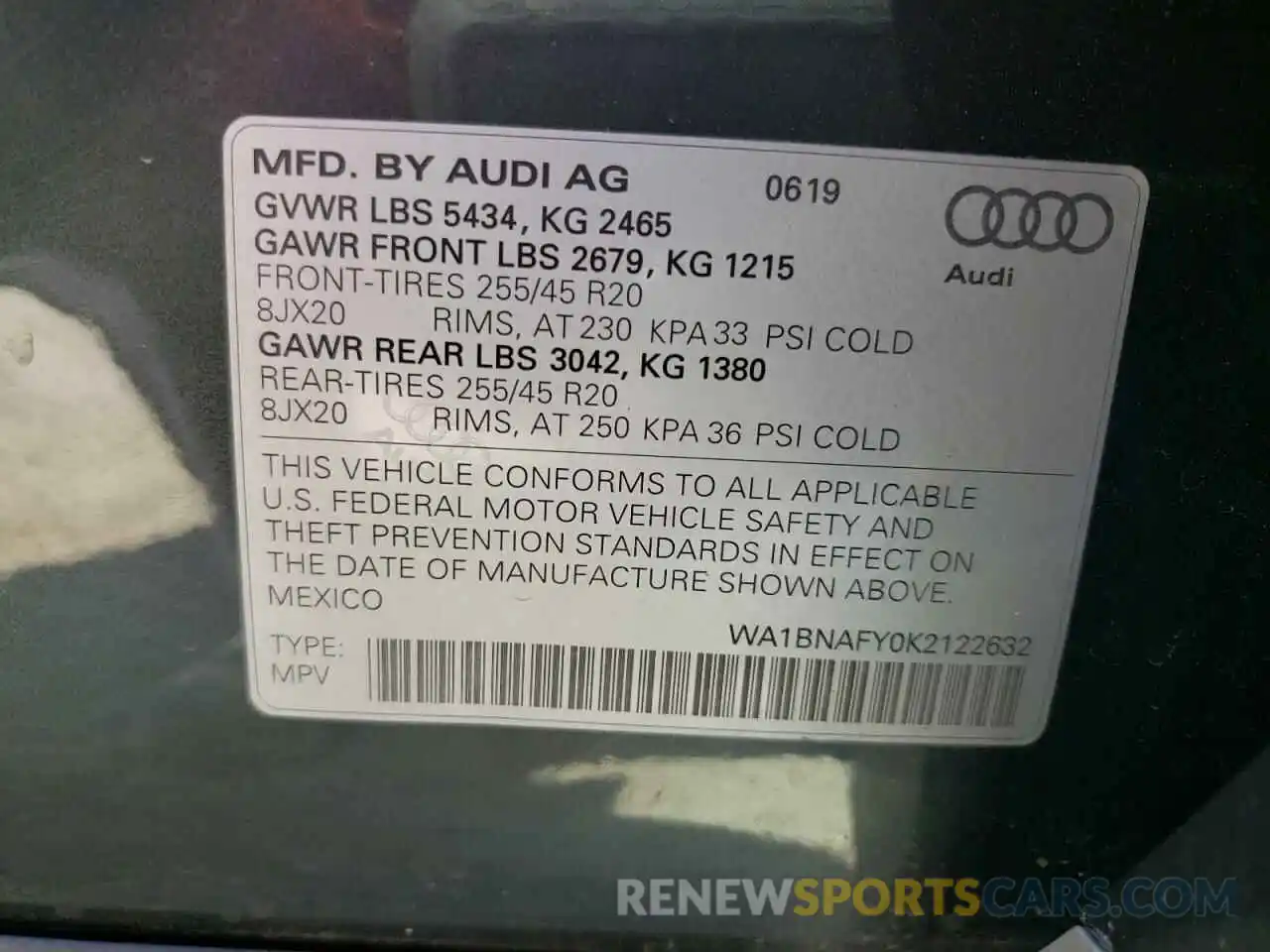 10 Photograph of a damaged car WA1BNAFY0K2122632 AUDI Q5 2019