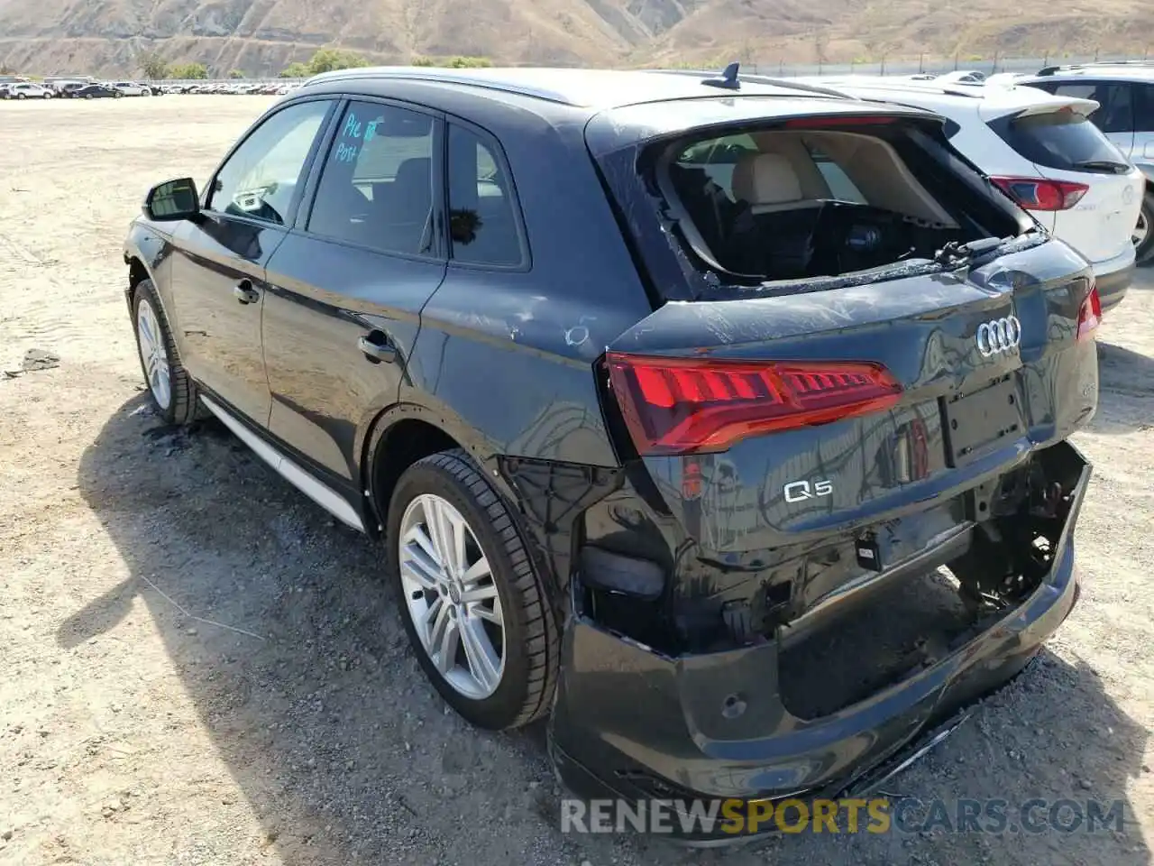 3 Photograph of a damaged car WA1BNAFY0K2122632 AUDI Q5 2019