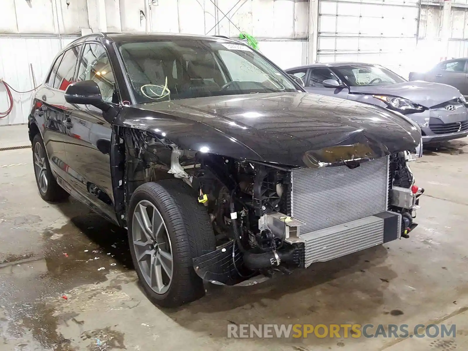 1 Photograph of a damaged car WA1BNAFY1K2038044 AUDI Q5 2019