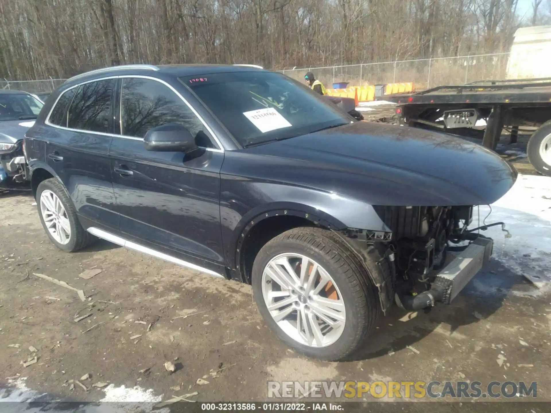 1 Фотография поврежденного автомобиля WA1BNAFY1K2040618 AUDI Q5 2019