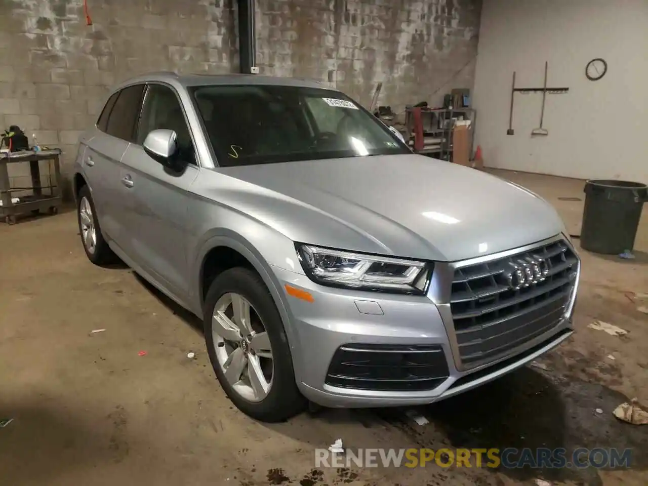 1 Фотография поврежденного автомобиля WA1BNAFY1K2045303 AUDI Q5 2019