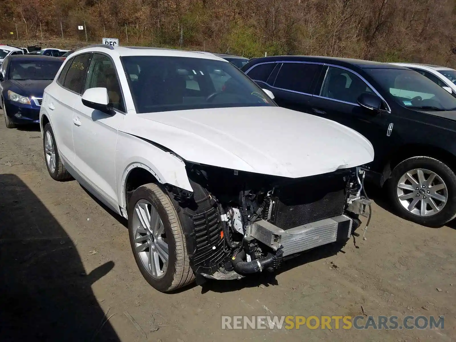 1 Photograph of a damaged car WA1BNAFY1K2049223 AUDI Q5 2019