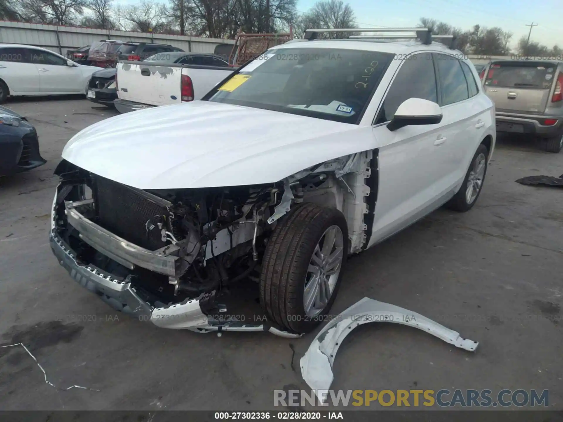 2 Photograph of a damaged car WA1BNAFY1K2053014 AUDI Q5 2019