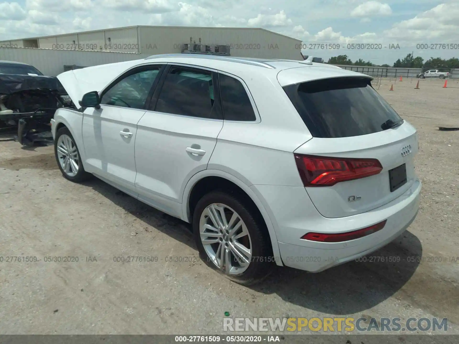 3 Фотография поврежденного автомобиля WA1BNAFY1K2067527 AUDI Q5 2019