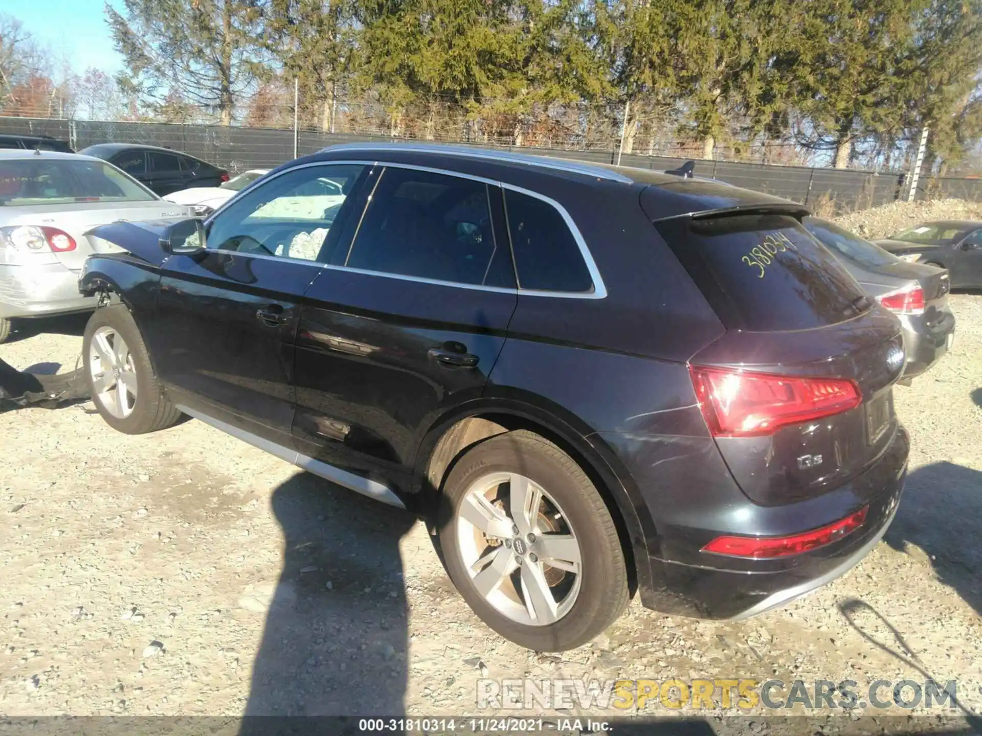 3 Фотография поврежденного автомобиля WA1BNAFY1K2071061 AUDI Q5 2019