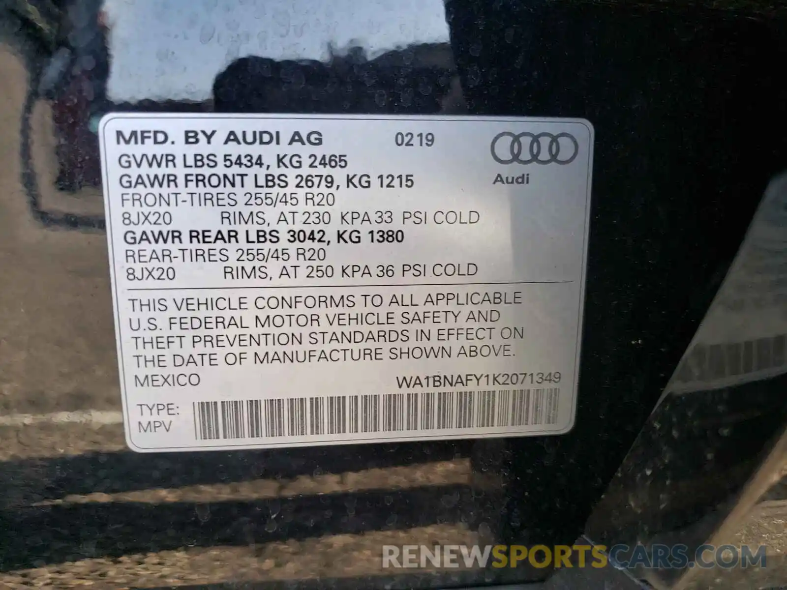 10 Photograph of a damaged car WA1BNAFY1K2071349 AUDI Q5 2019