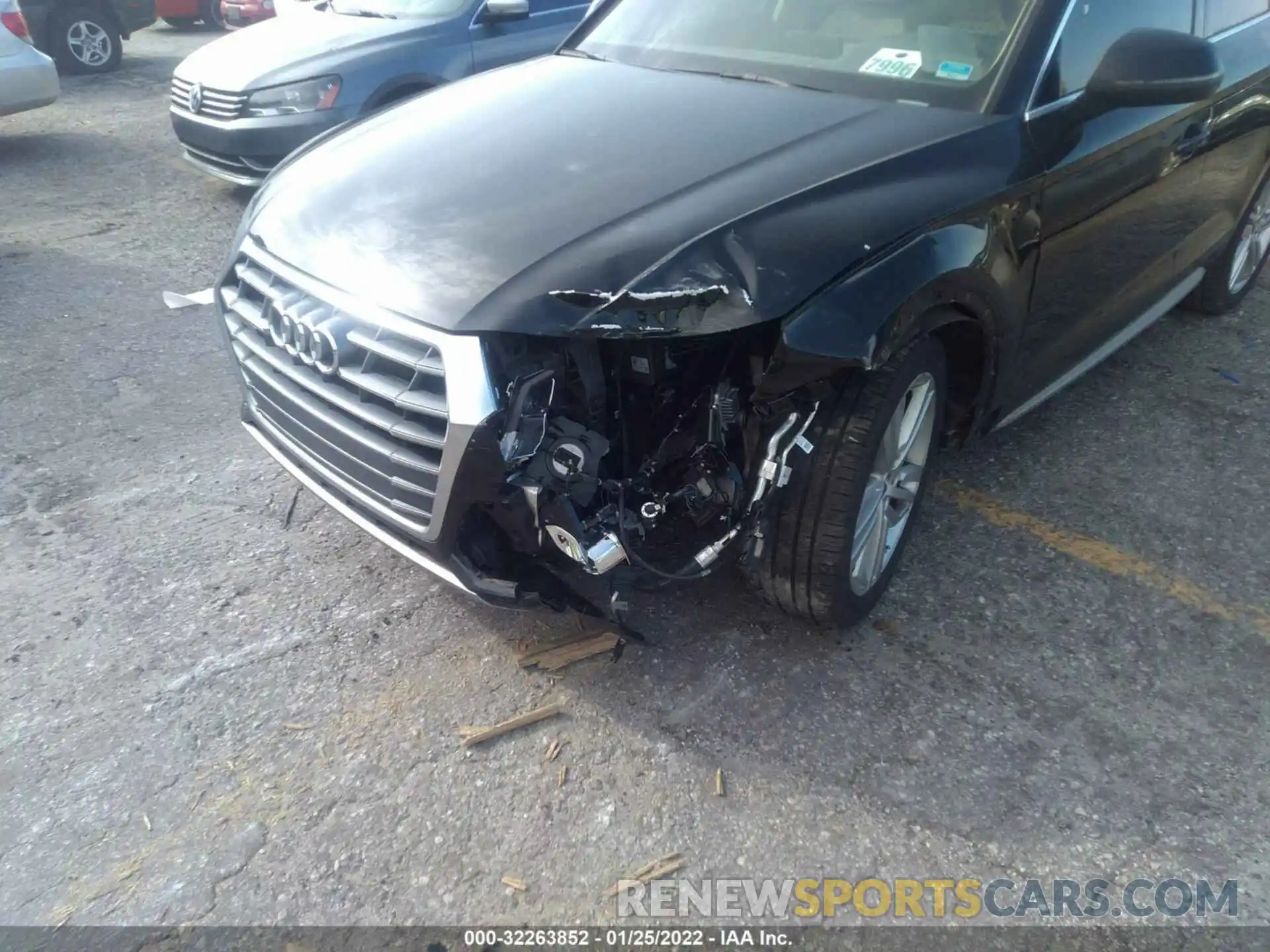 6 Photograph of a damaged car WA1BNAFY1K2072789 AUDI Q5 2019