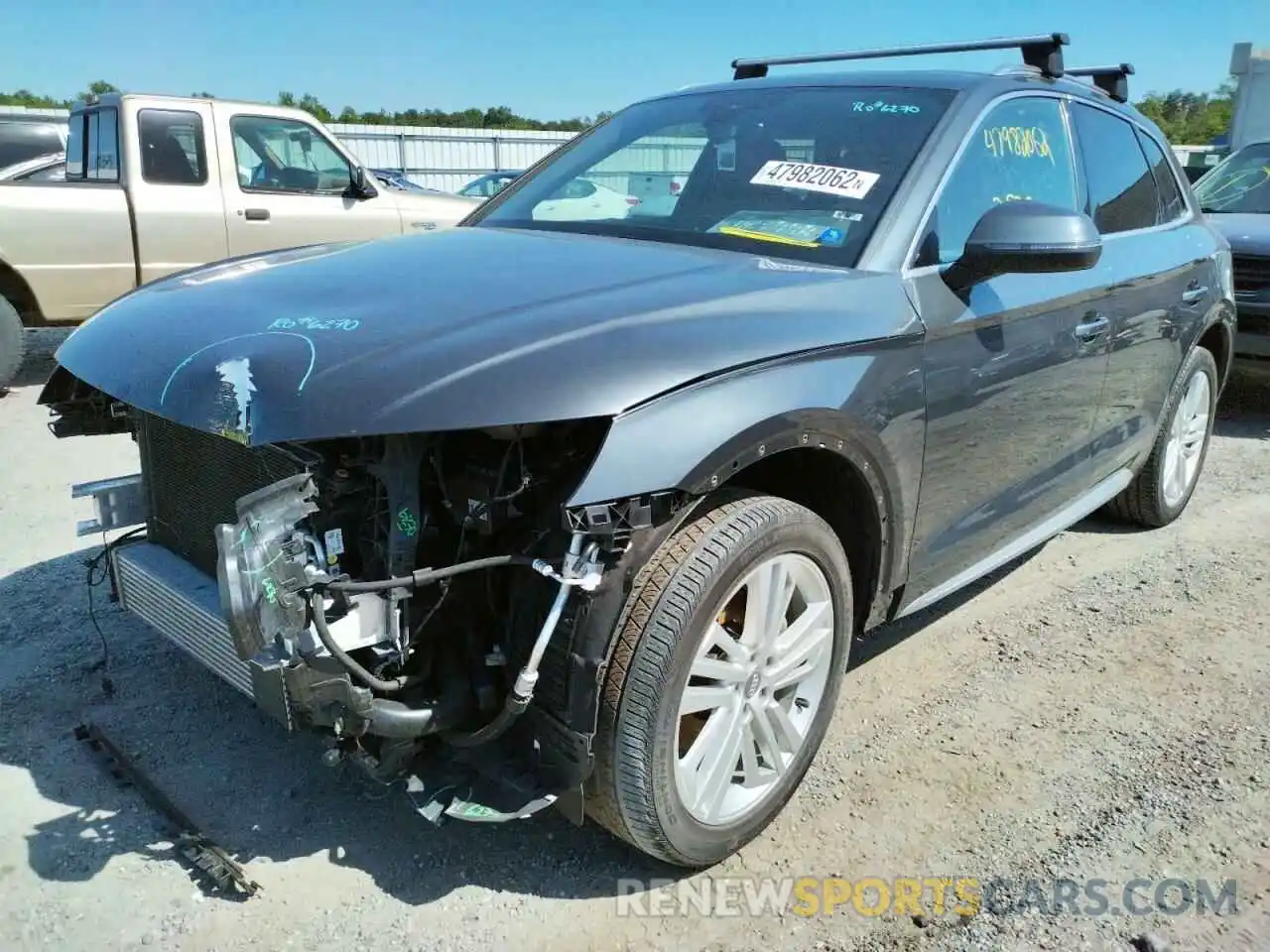 2 Фотография поврежденного автомобиля WA1BNAFY1K2082917 AUDI Q5 2019