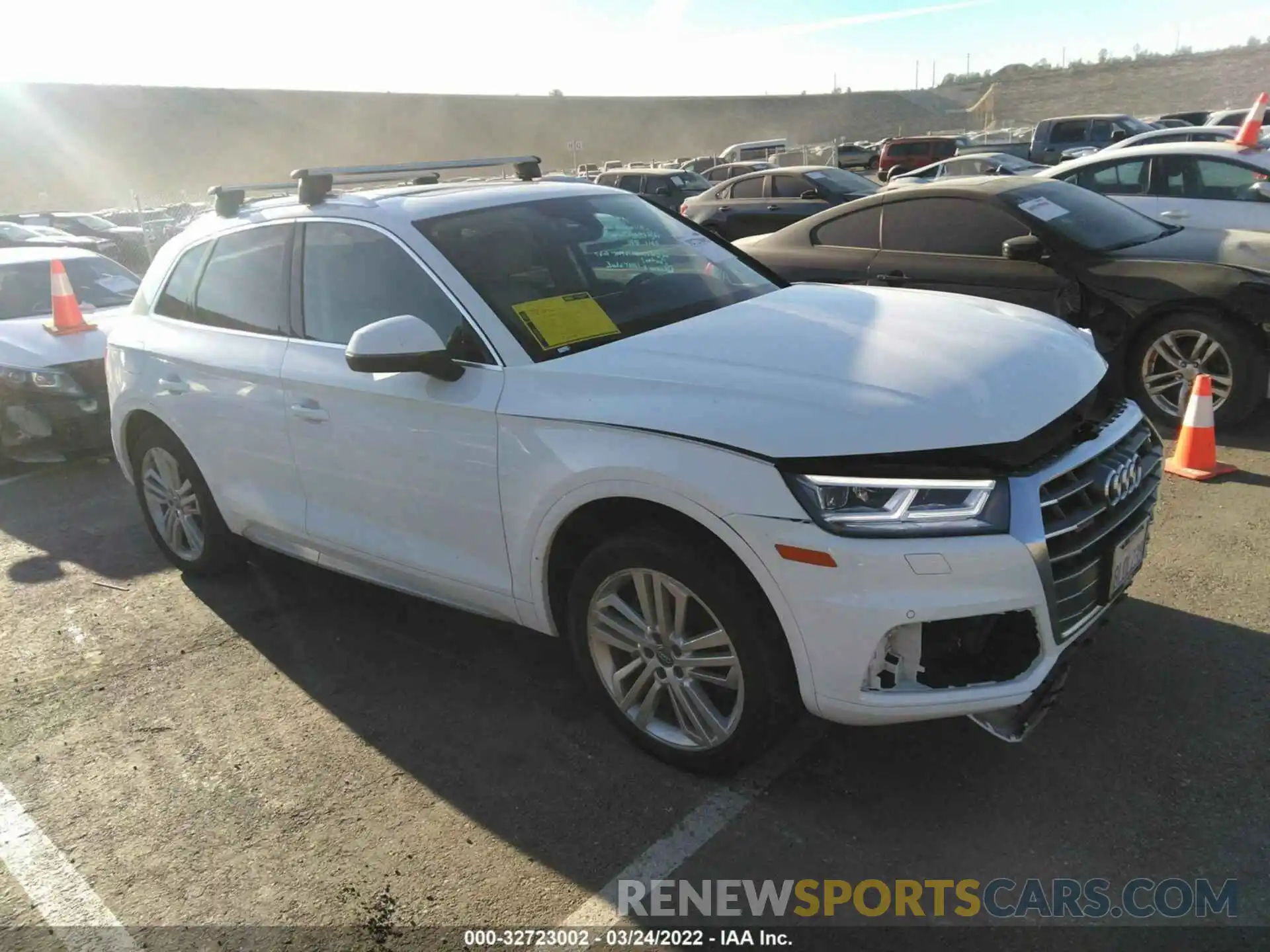 1 Photograph of a damaged car WA1BNAFY1K2083176 AUDI Q5 2019