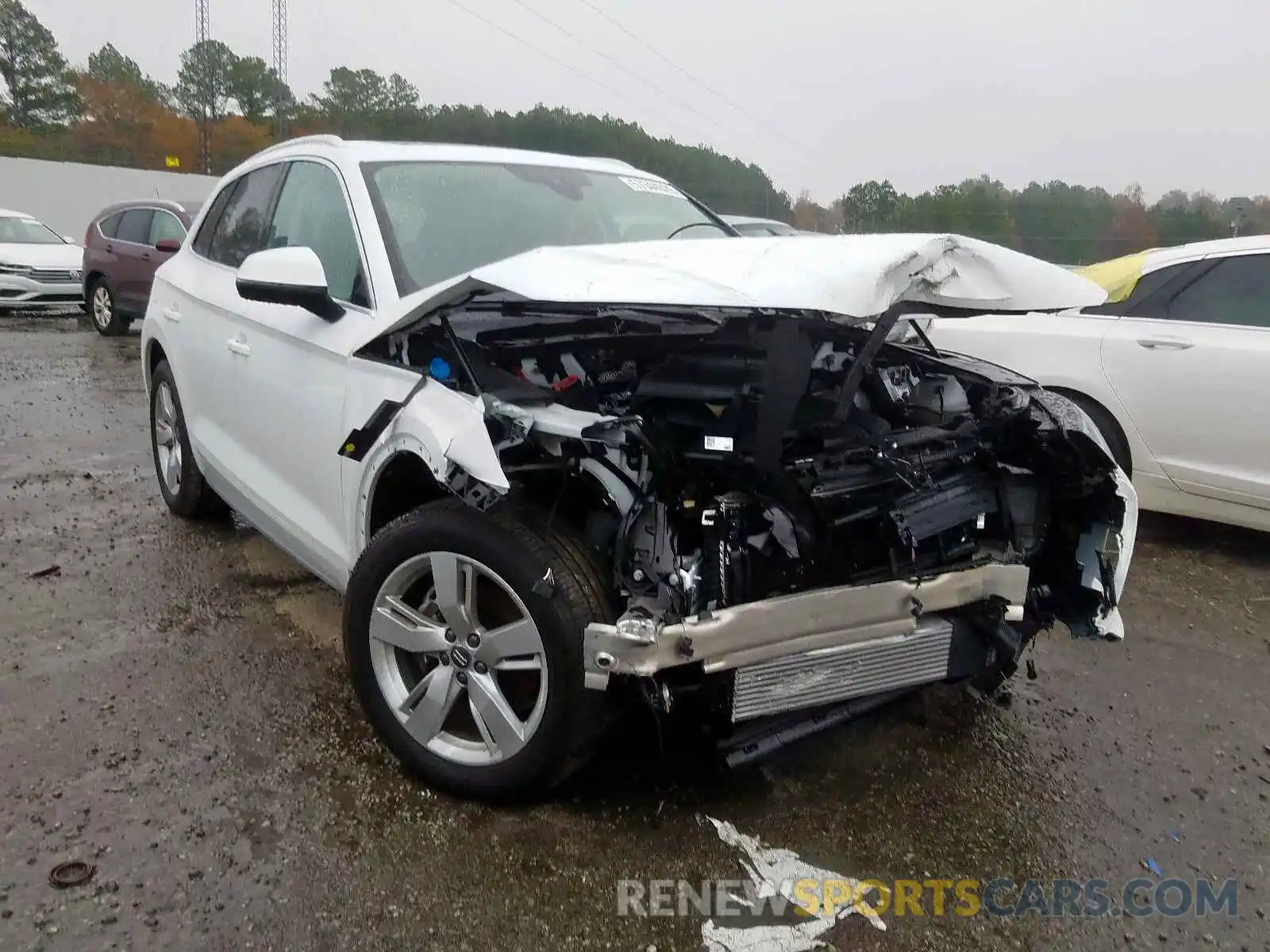 1 Photograph of a damaged car WA1BNAFY1K2085235 AUDI Q5 2019