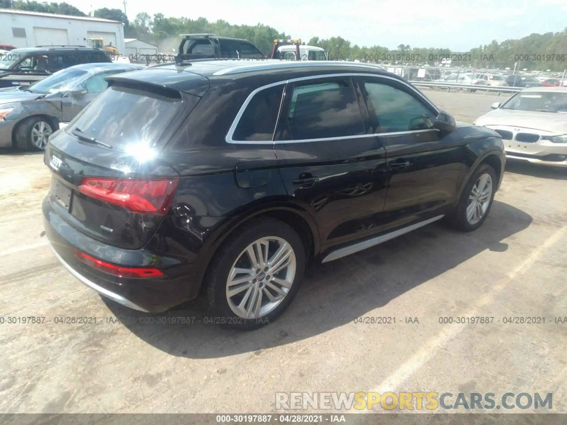 4 Фотография поврежденного автомобиля WA1BNAFY1K2091892 AUDI Q5 2019