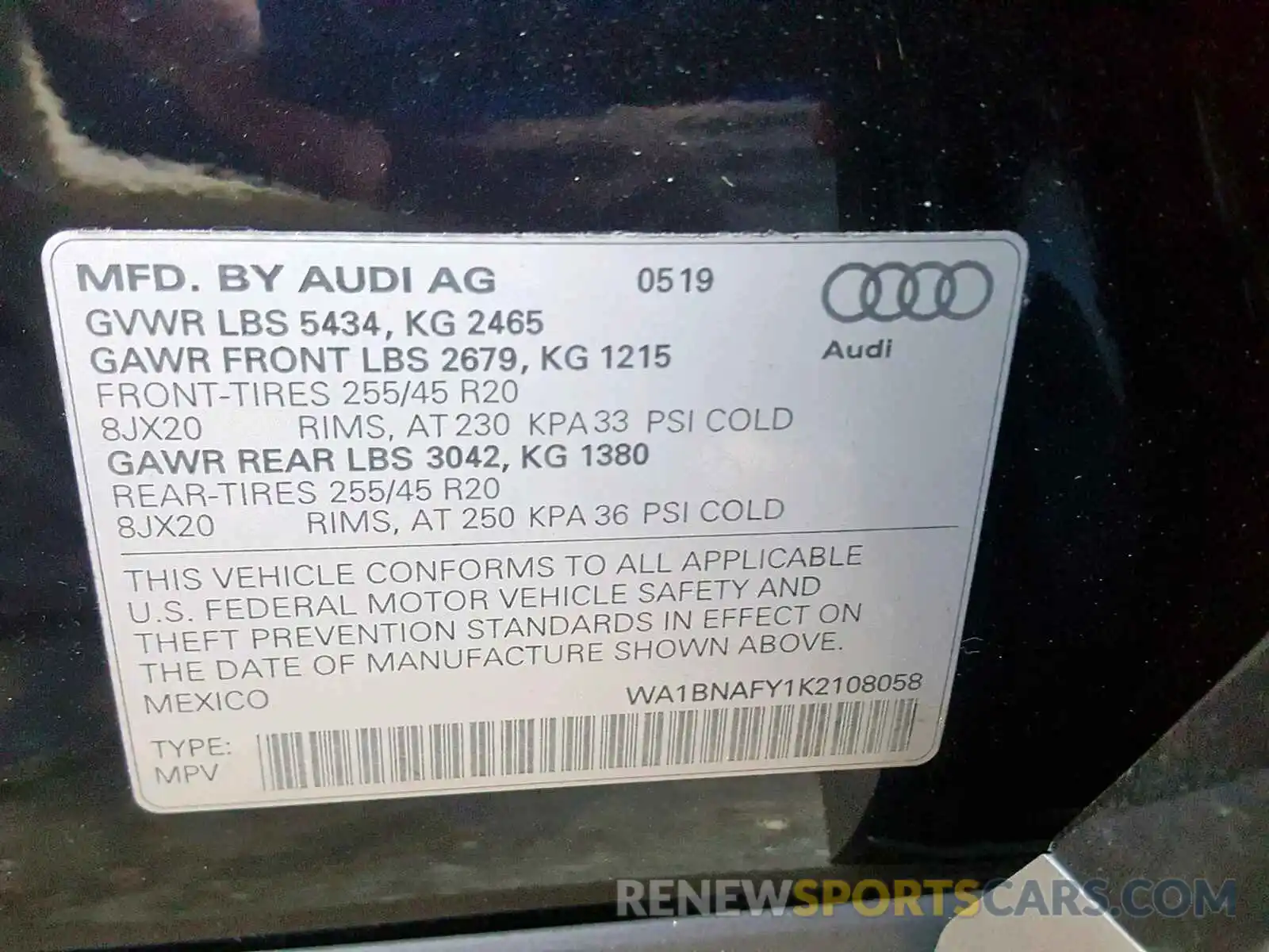 10 Photograph of a damaged car WA1BNAFY1K2108058 AUDI Q5 2019