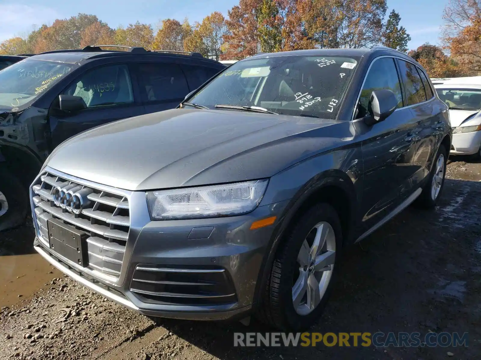 2 Photograph of a damaged car WA1BNAFY1K2123630 AUDI Q5 2019