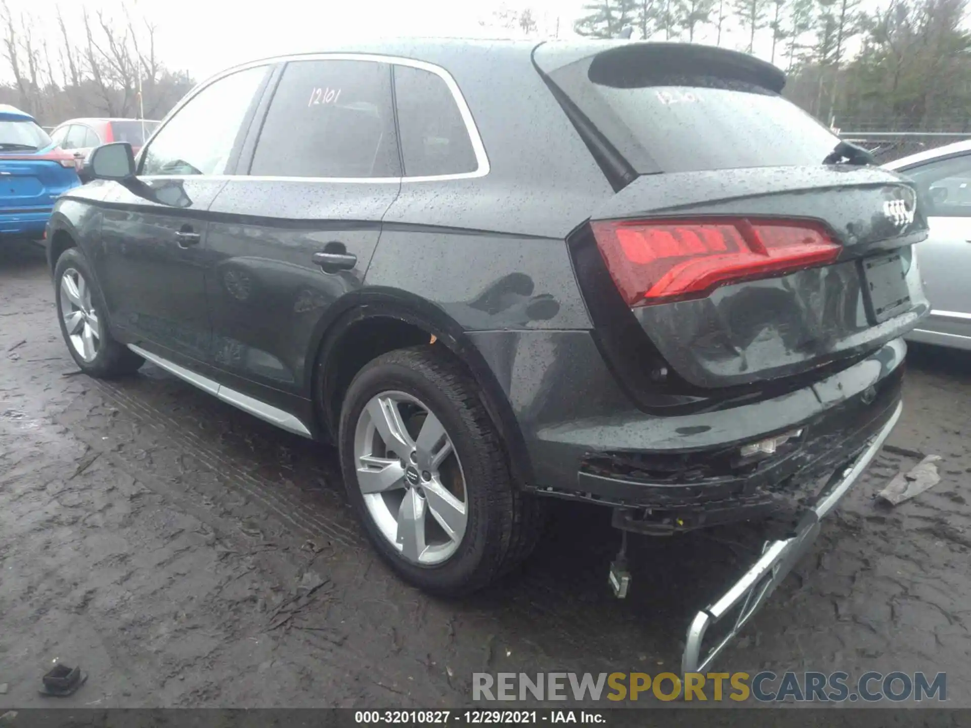 3 Фотография поврежденного автомобиля WA1BNAFY1K2126785 AUDI Q5 2019