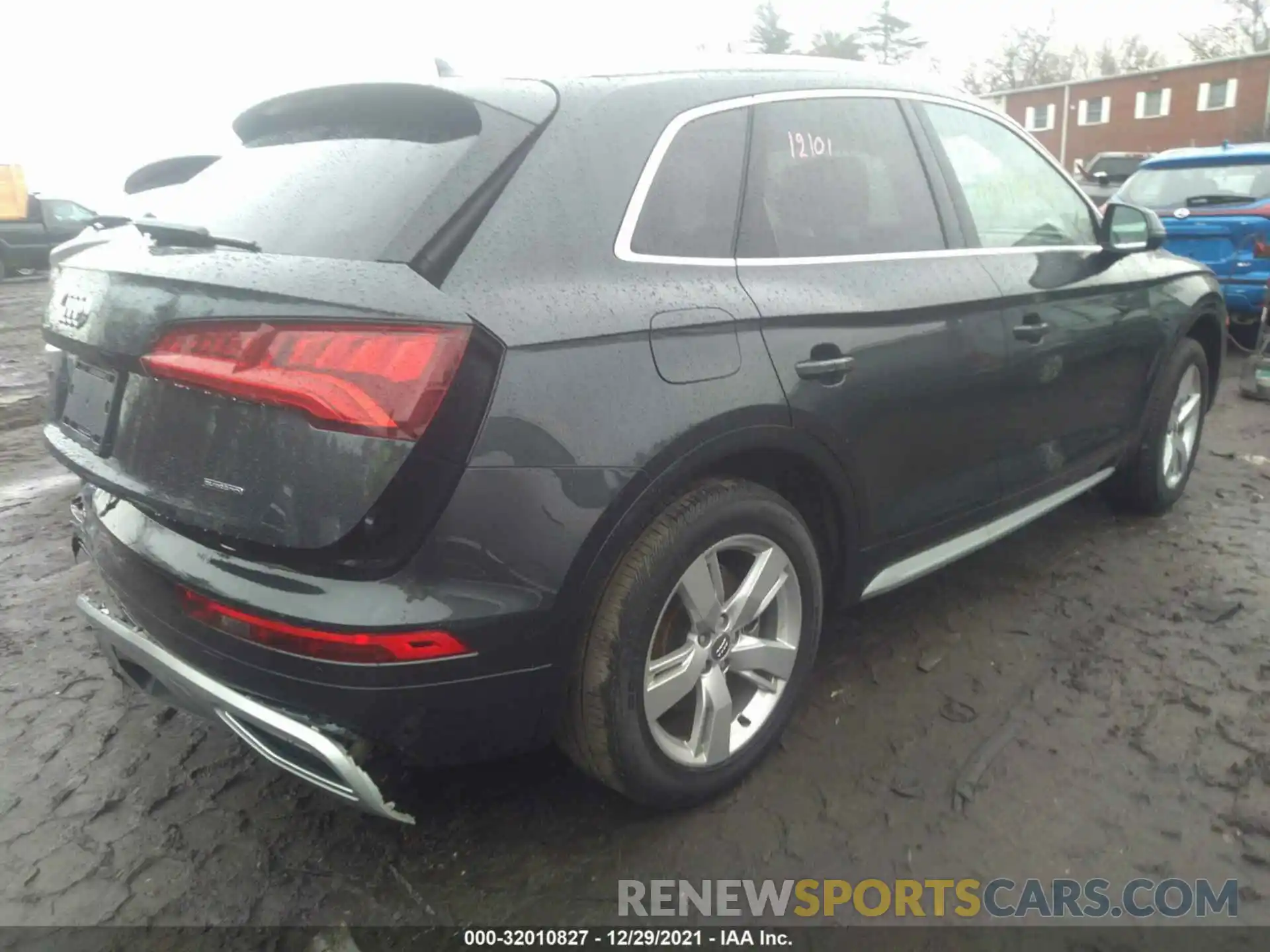 4 Фотография поврежденного автомобиля WA1BNAFY1K2126785 AUDI Q5 2019