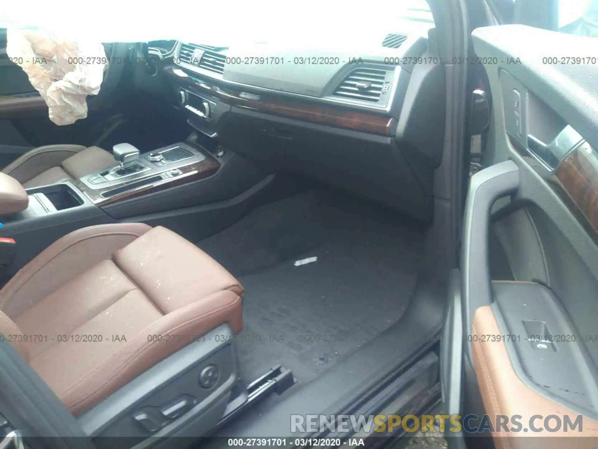 5 Photograph of a damaged car WA1BNAFY1K2128553 AUDI Q5 2019