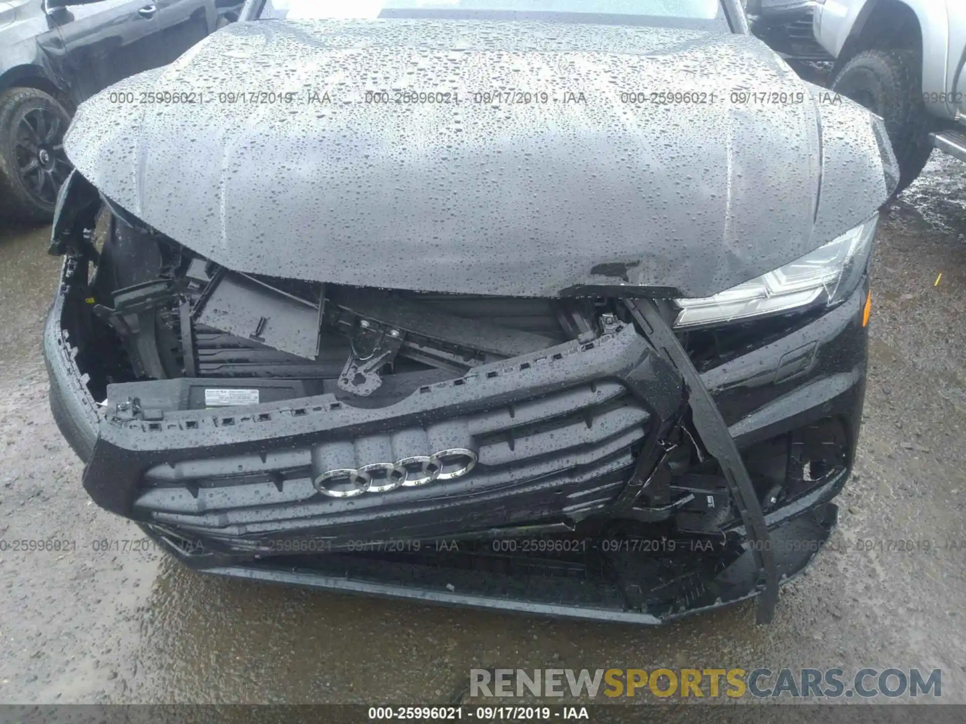 6 Photograph of a damaged car WA1BNAFY1K2130450 AUDI Q5 2019