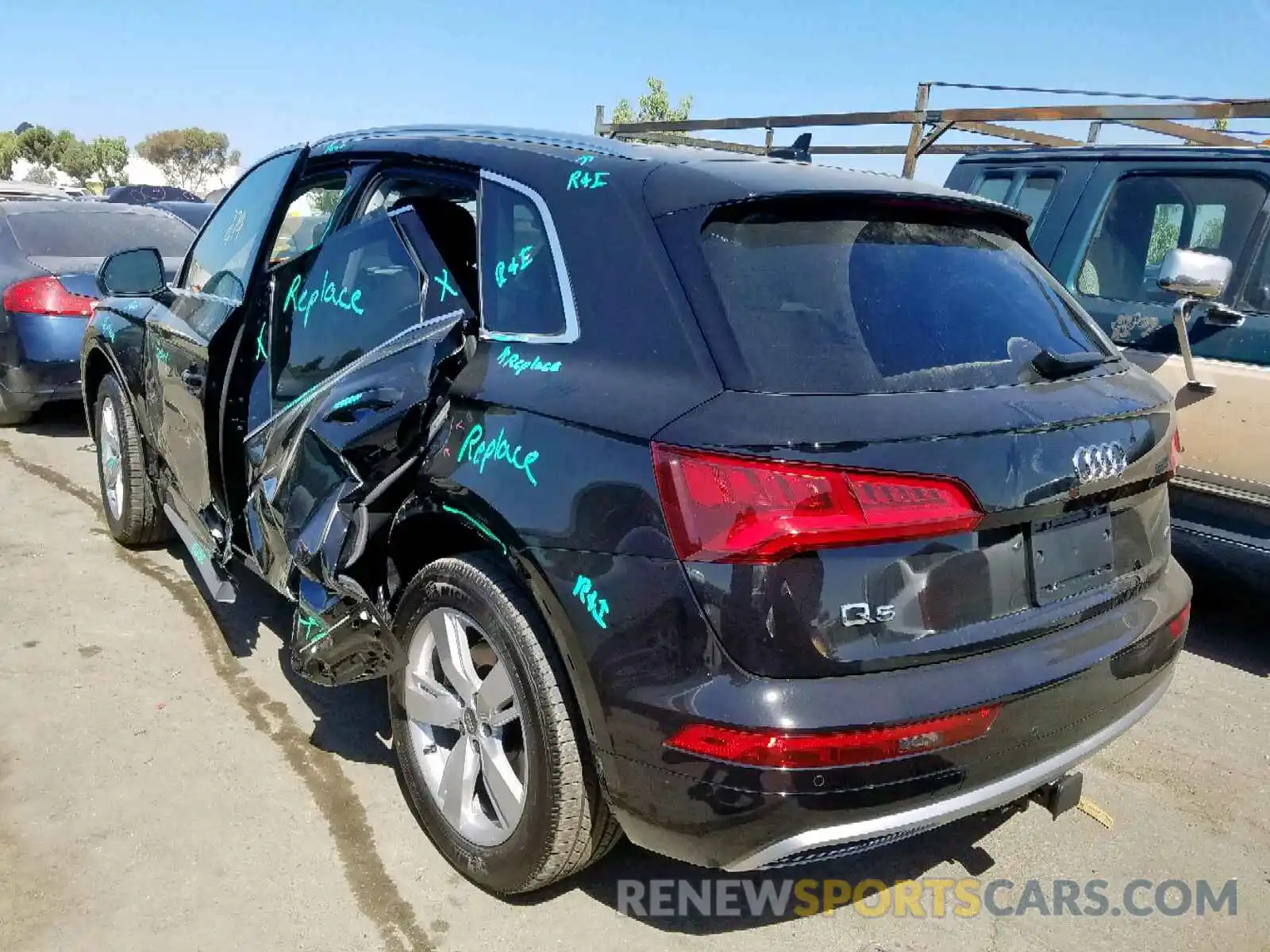 3 Photograph of a damaged car WA1BNAFY1K2131453 AUDI Q5 2019