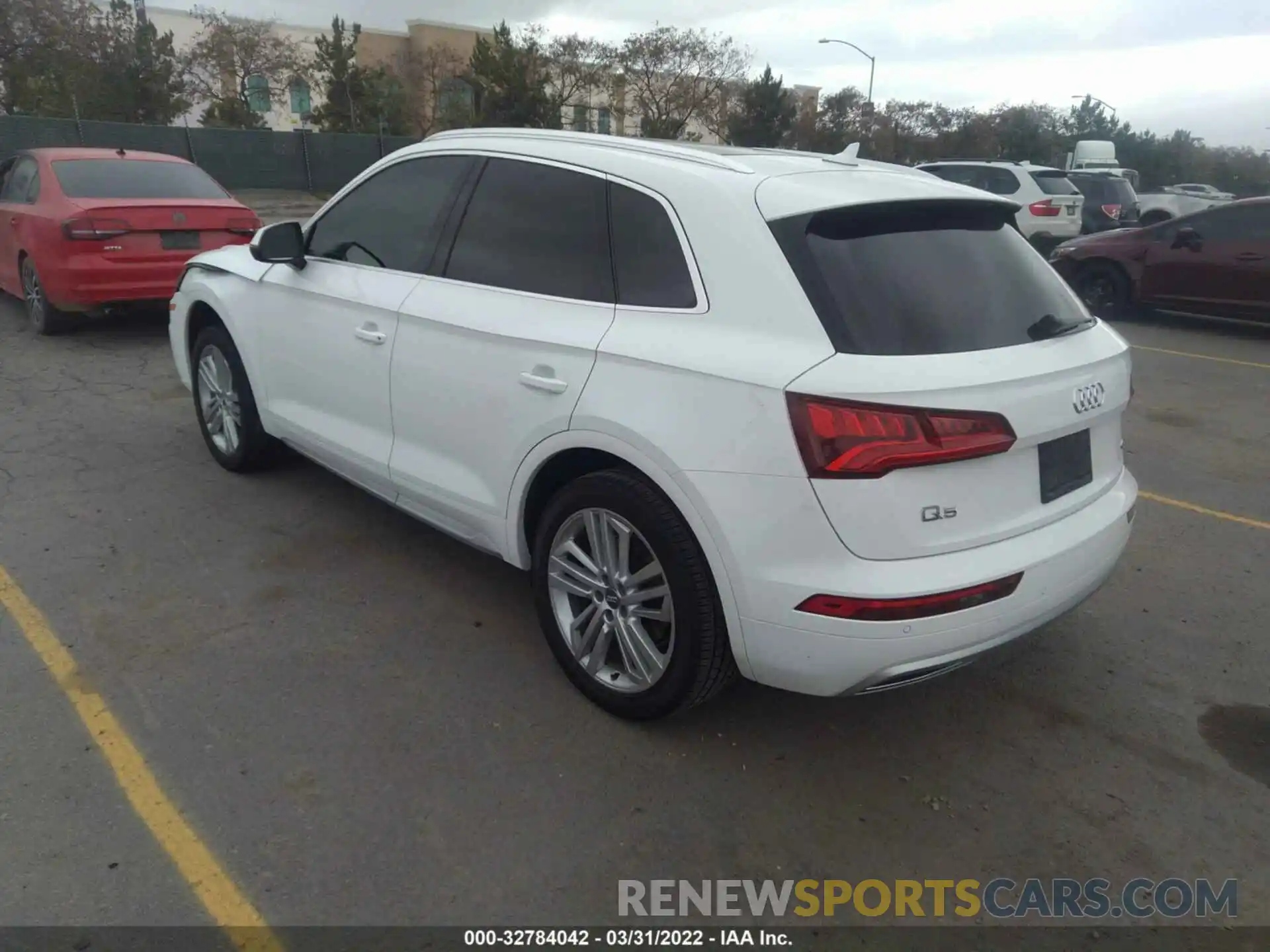 3 Фотография поврежденного автомобиля WA1BNAFY1K2143165 AUDI Q5 2019