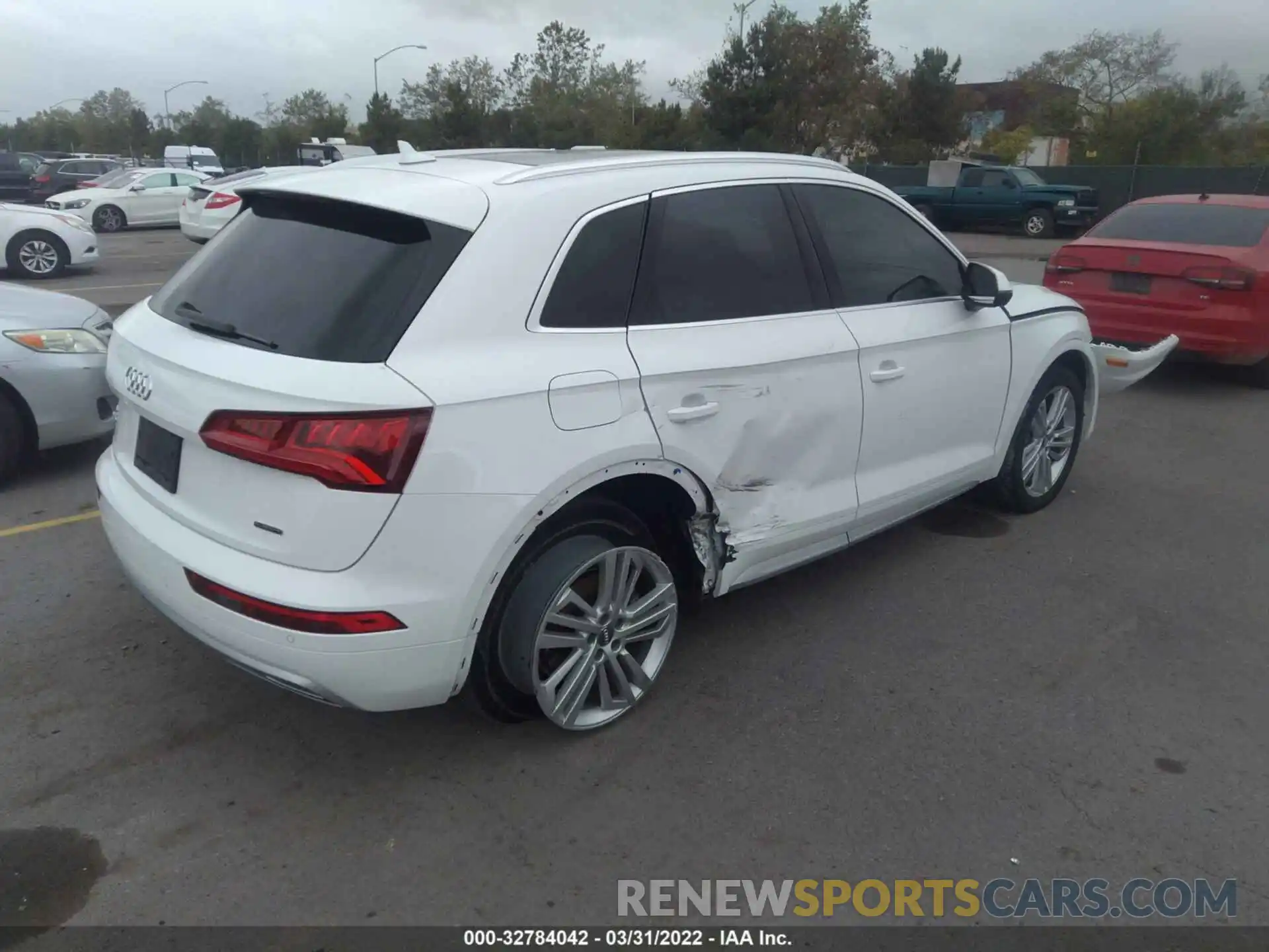 4 Фотография поврежденного автомобиля WA1BNAFY1K2143165 AUDI Q5 2019