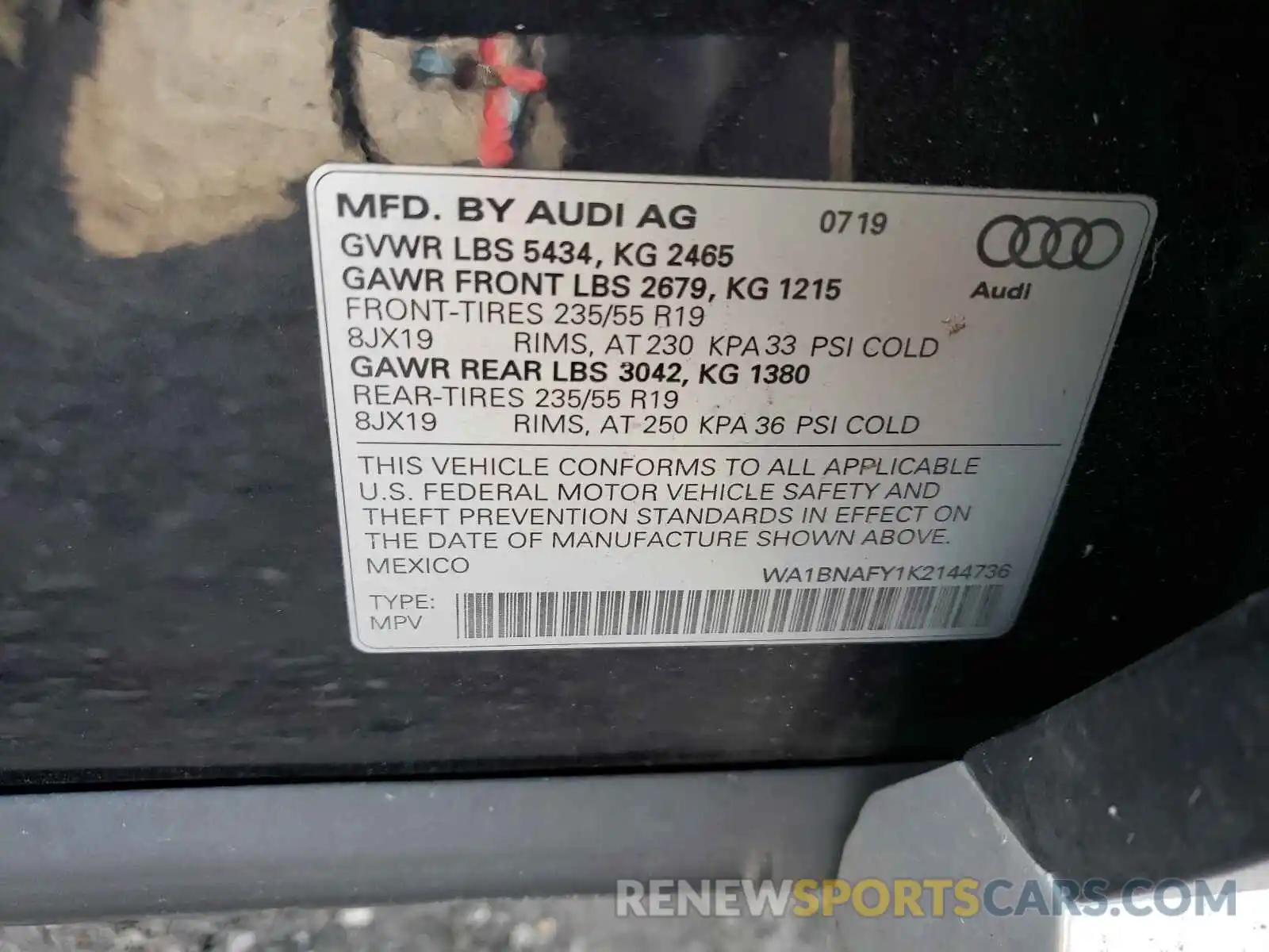 10 Photograph of a damaged car WA1BNAFY1K2144736 AUDI Q5 2019