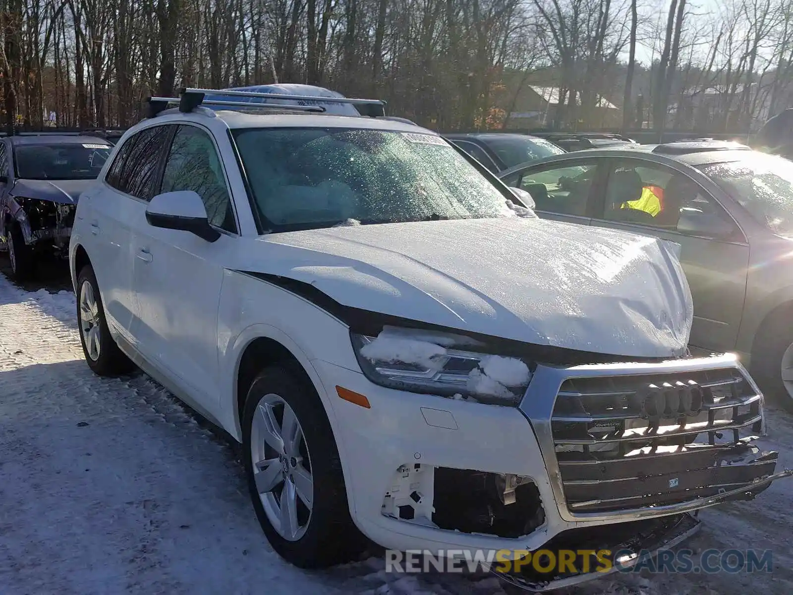 1 Photograph of a damaged car WA1BNAFY2K2026016 AUDI Q5 2019